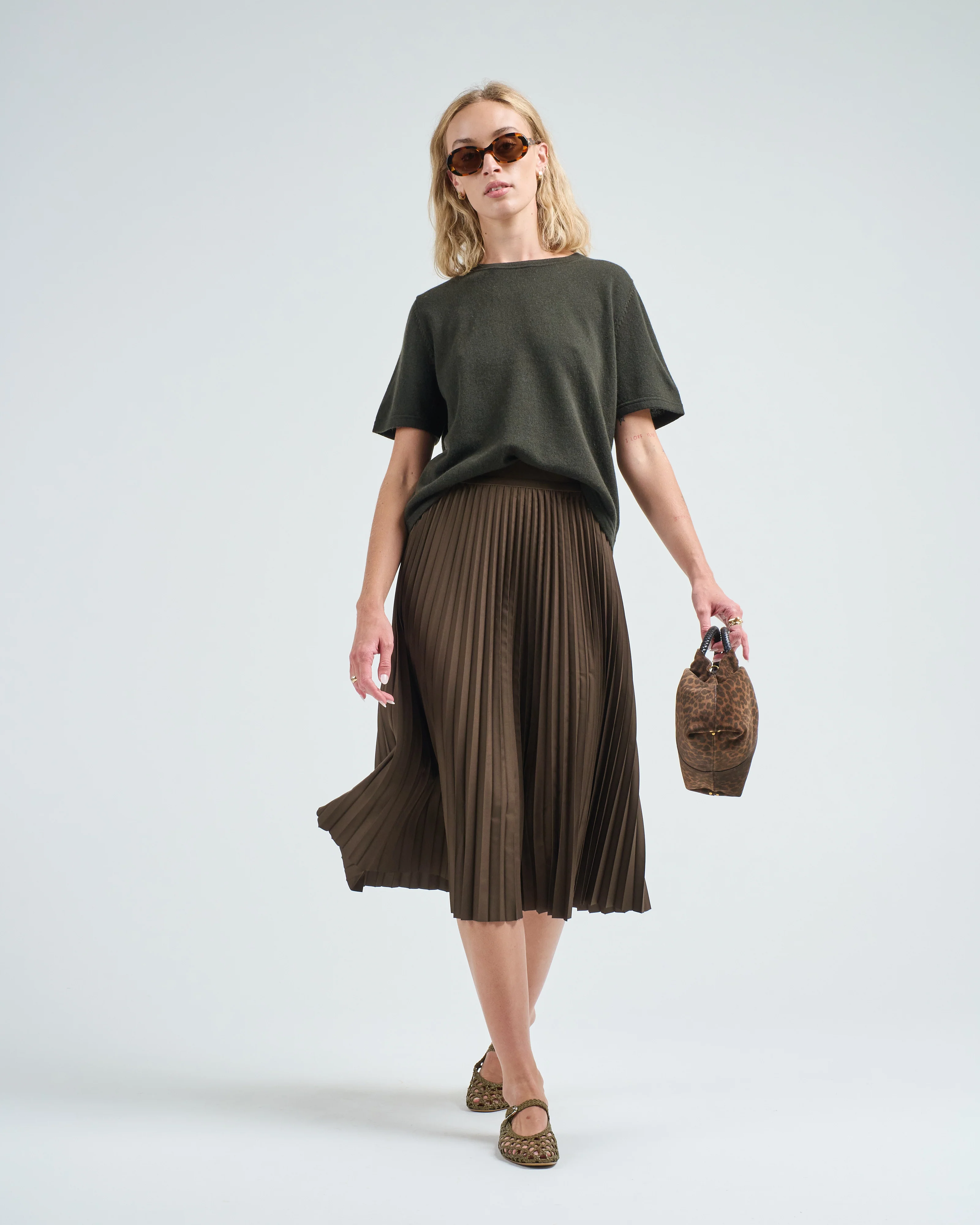 roundneck ss sweater - Image 3