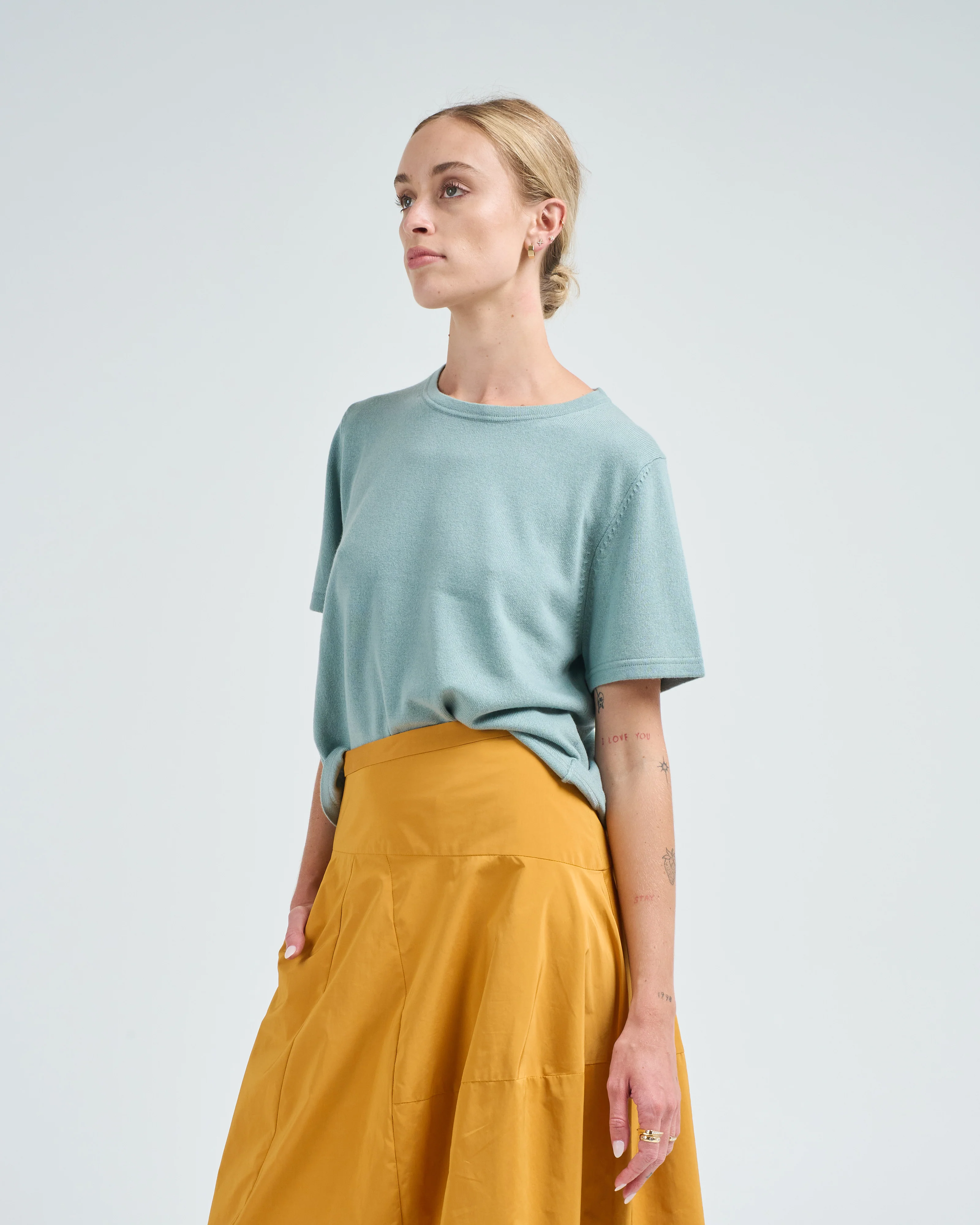 roundneck ss sweater - Image 3