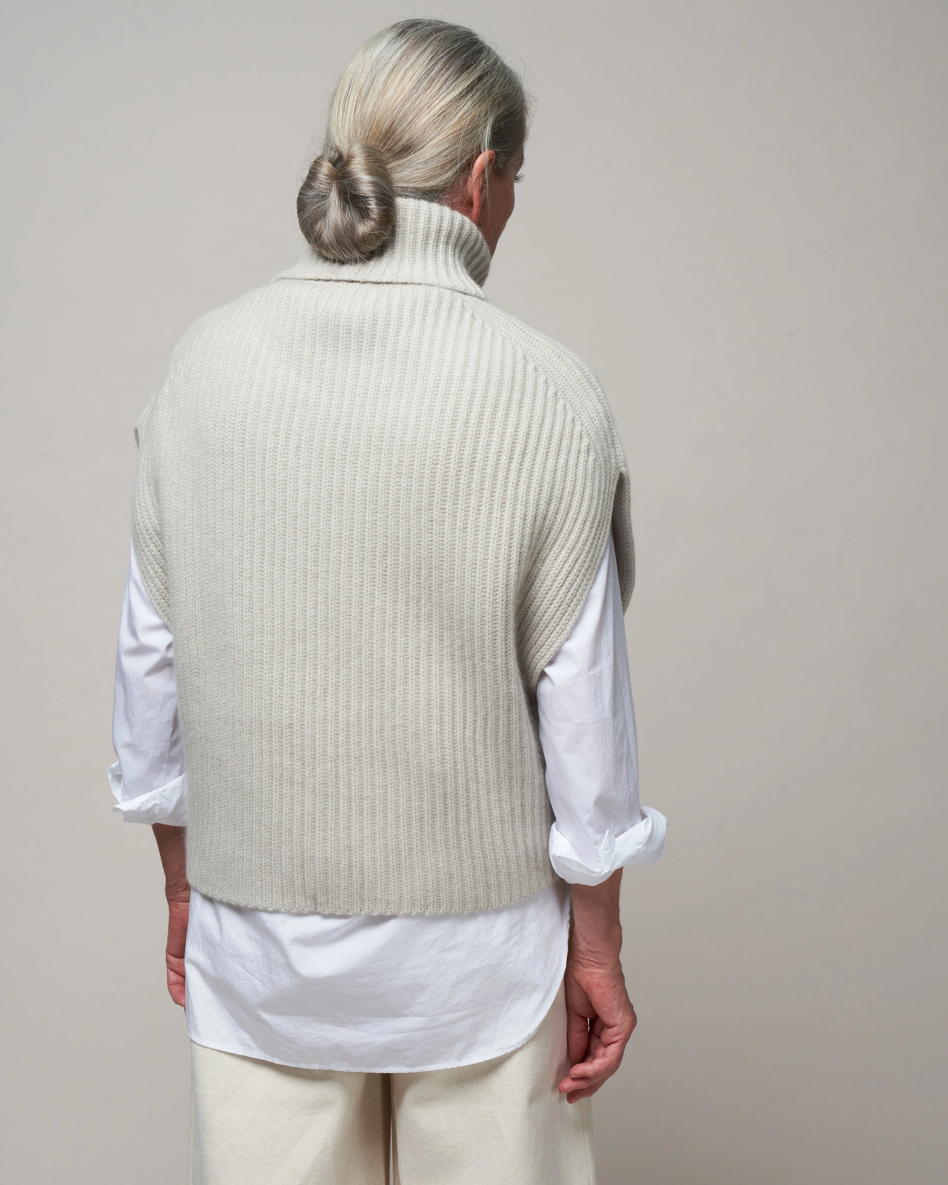 turtleneck sweater - gin tonic - Image 4