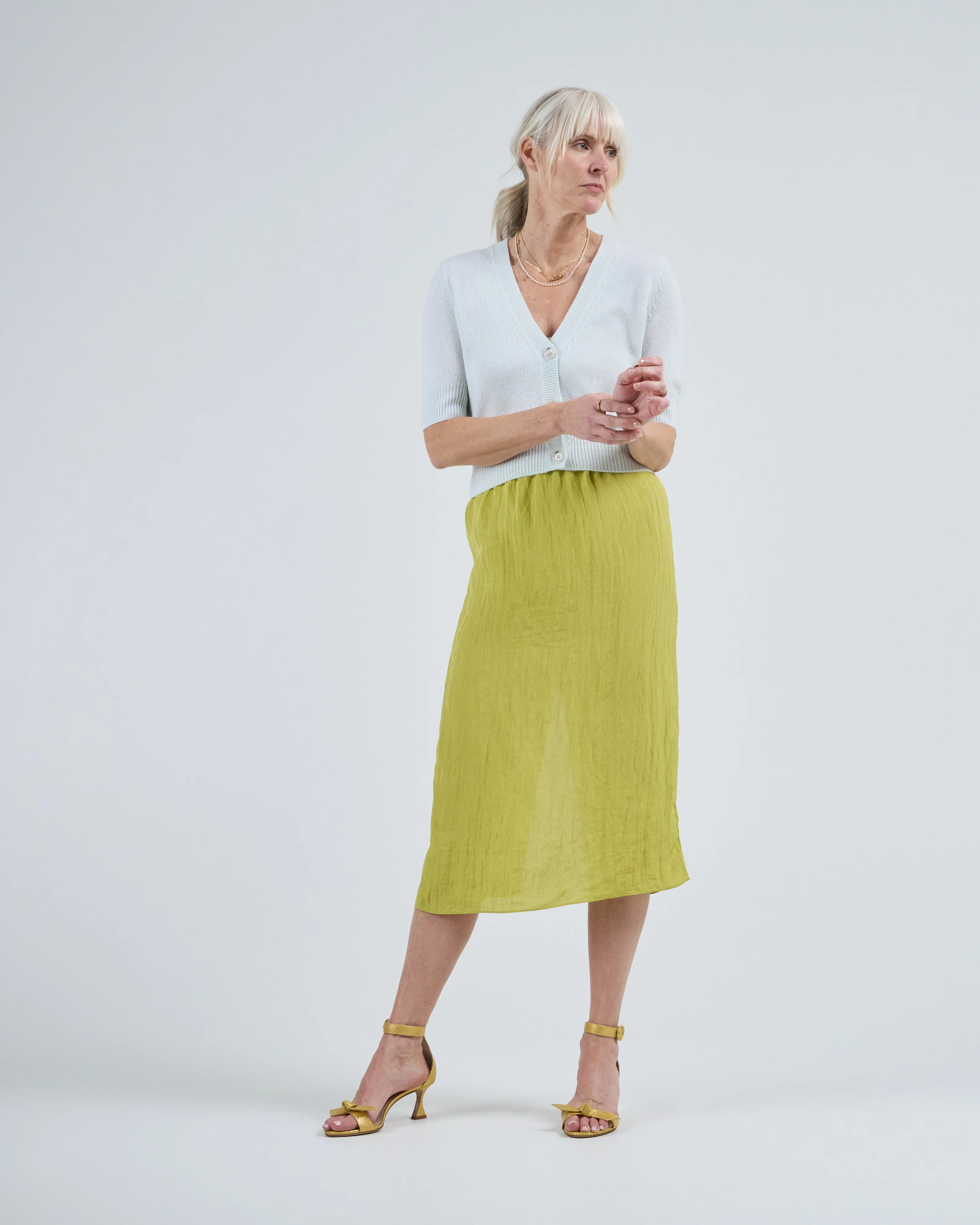 v half sleeve cardigan - Image 5