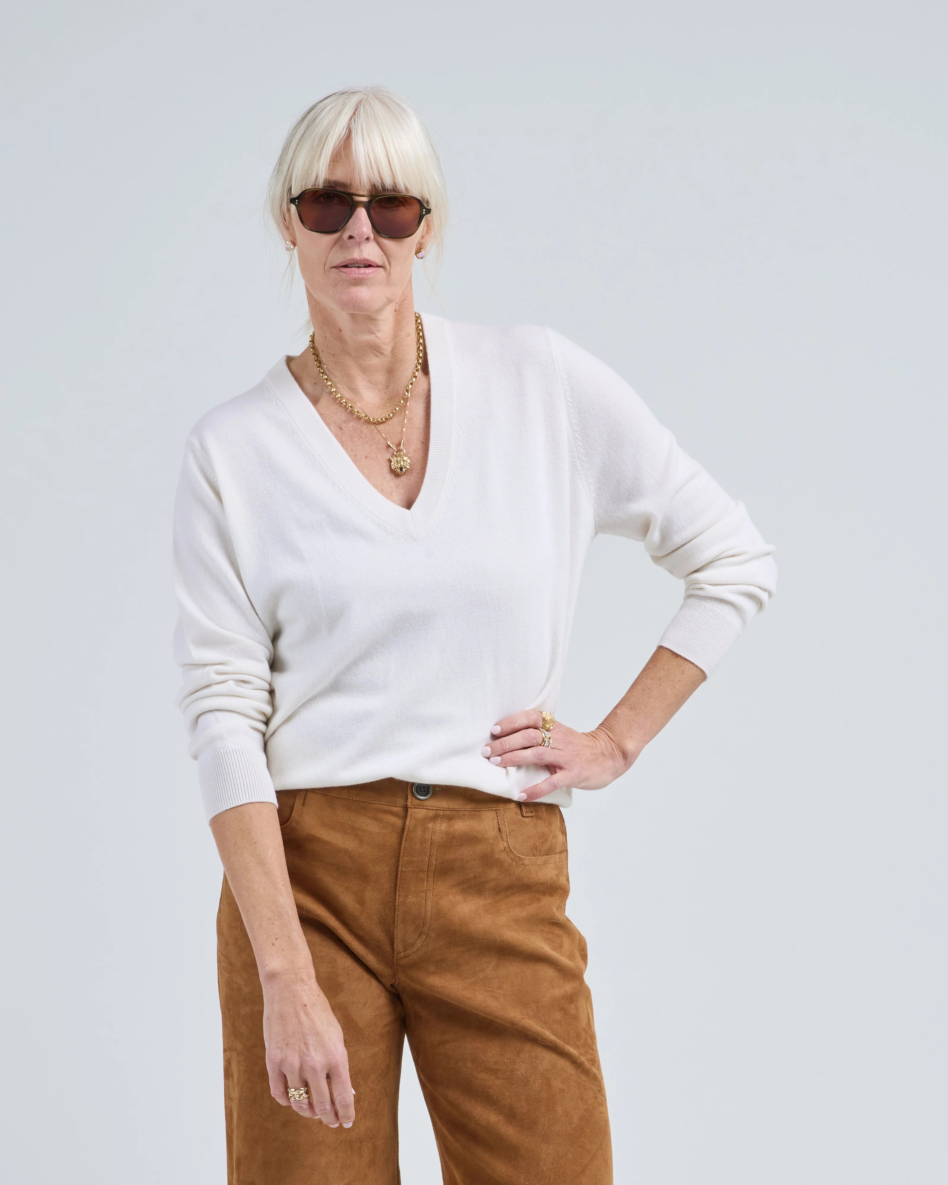 v long sleeve sweater - Image 2