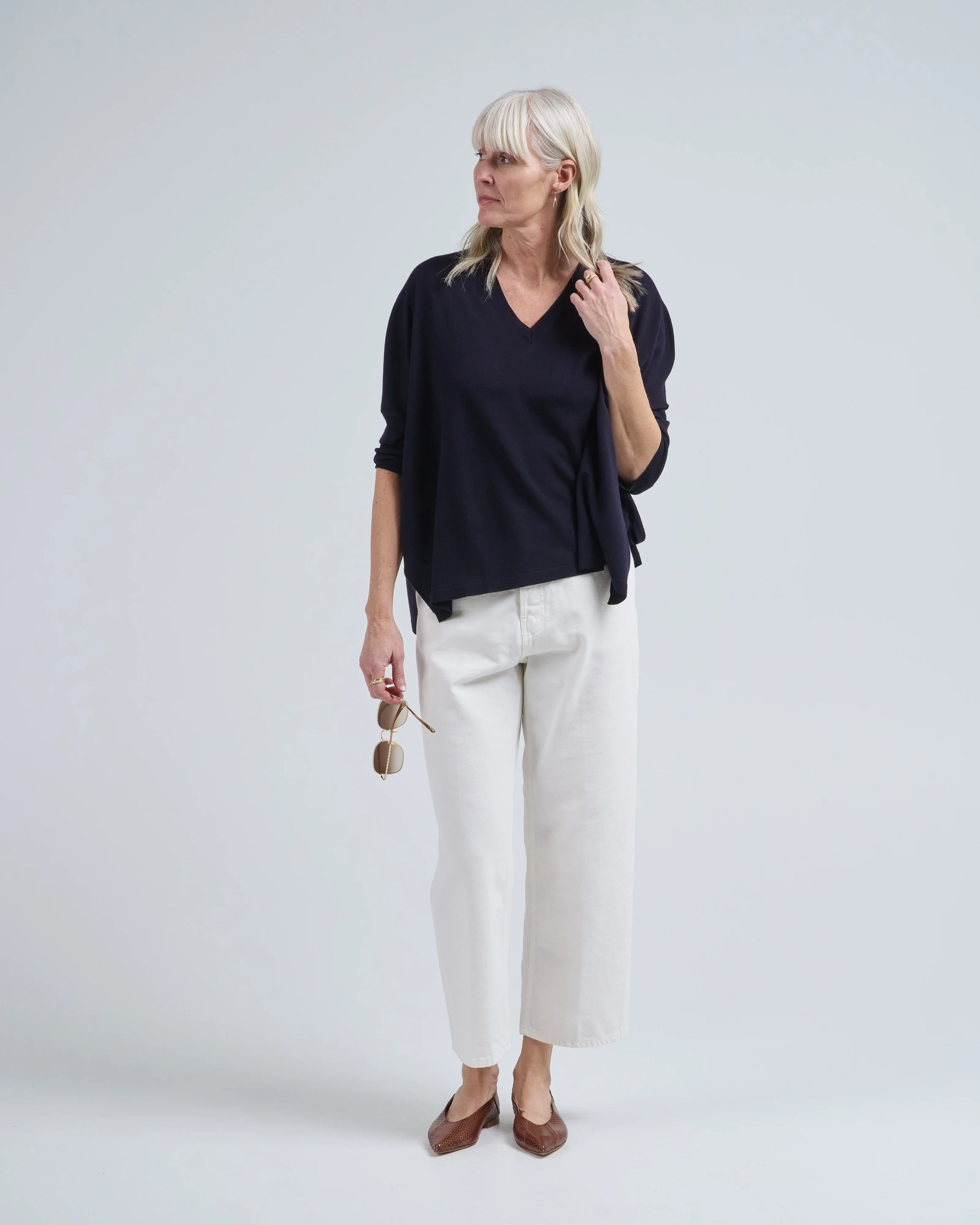 v neck long sleeve rd sweater - Image 3