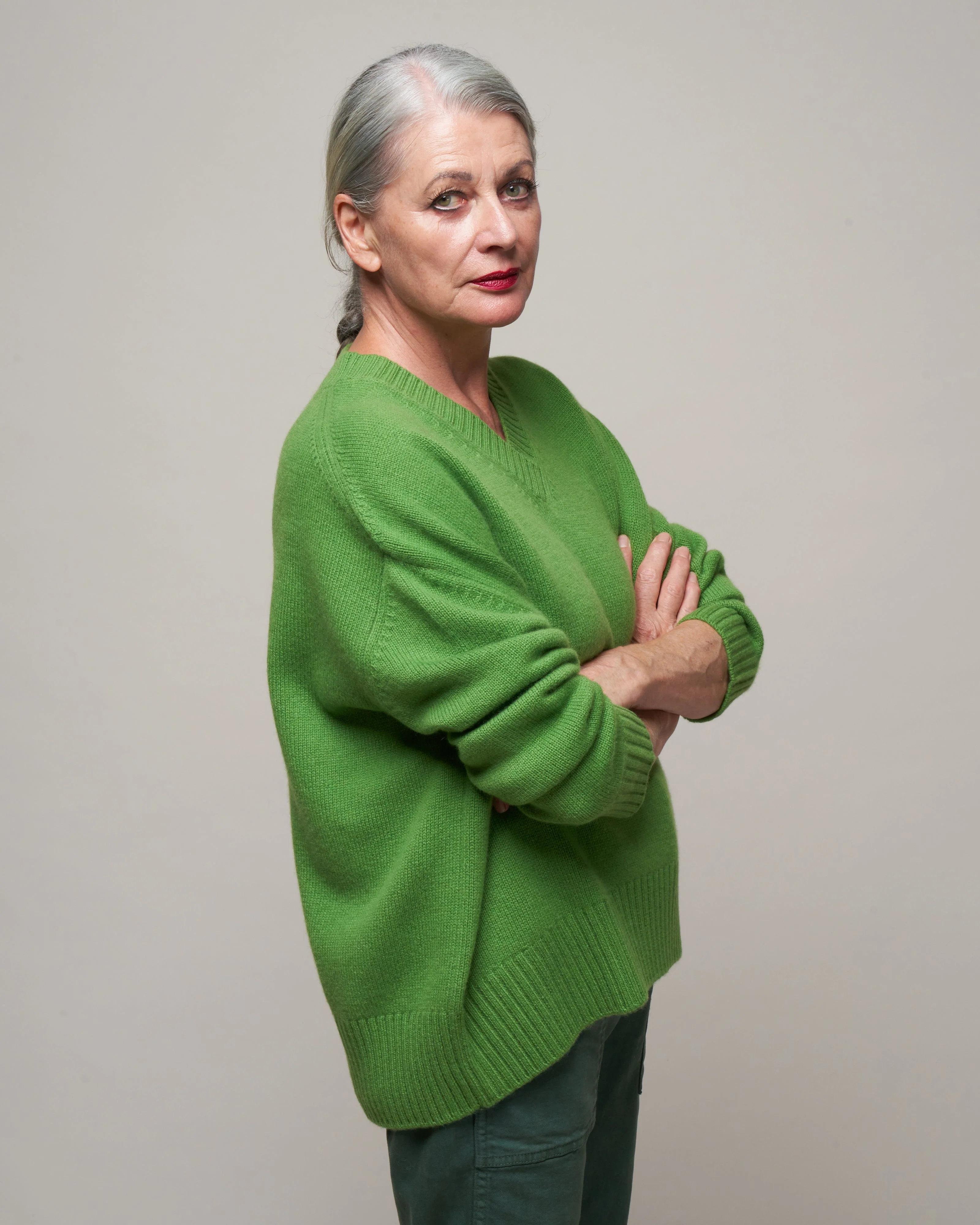 v-neck sweater - basil - Image 3