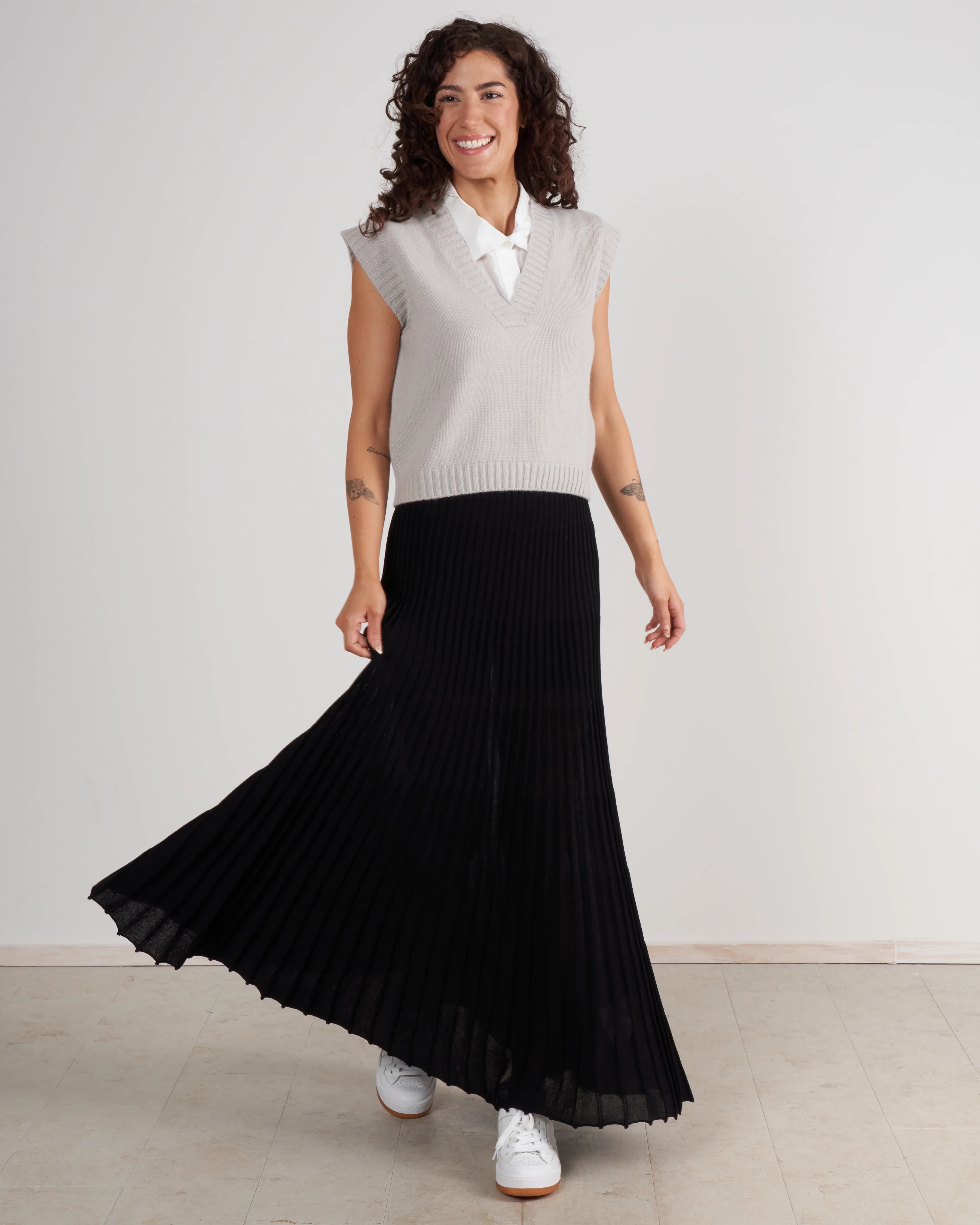 v-neck vest - nobility cc1-82 - Image 2