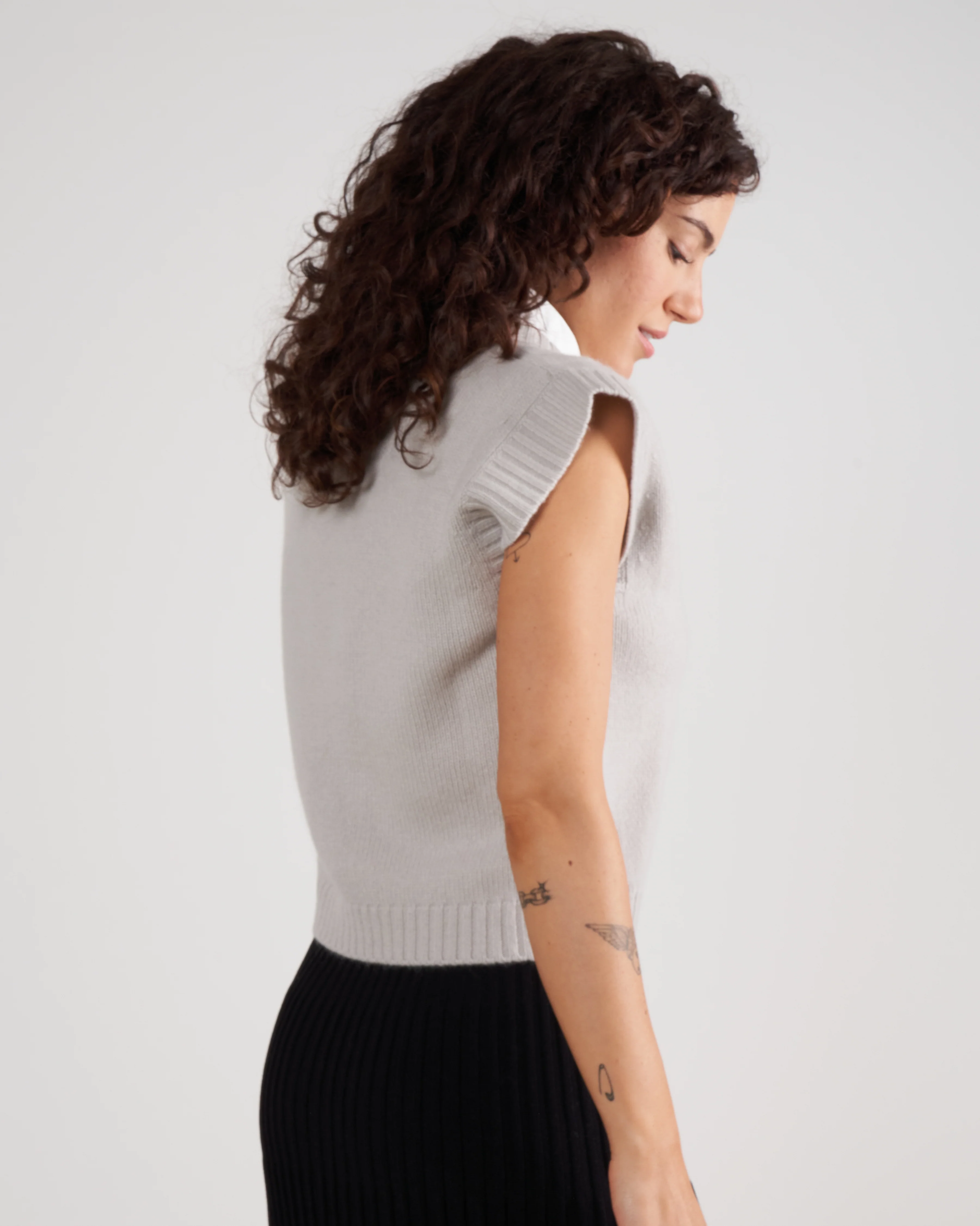v-neck vest - nobility cc1-82 - Image 3