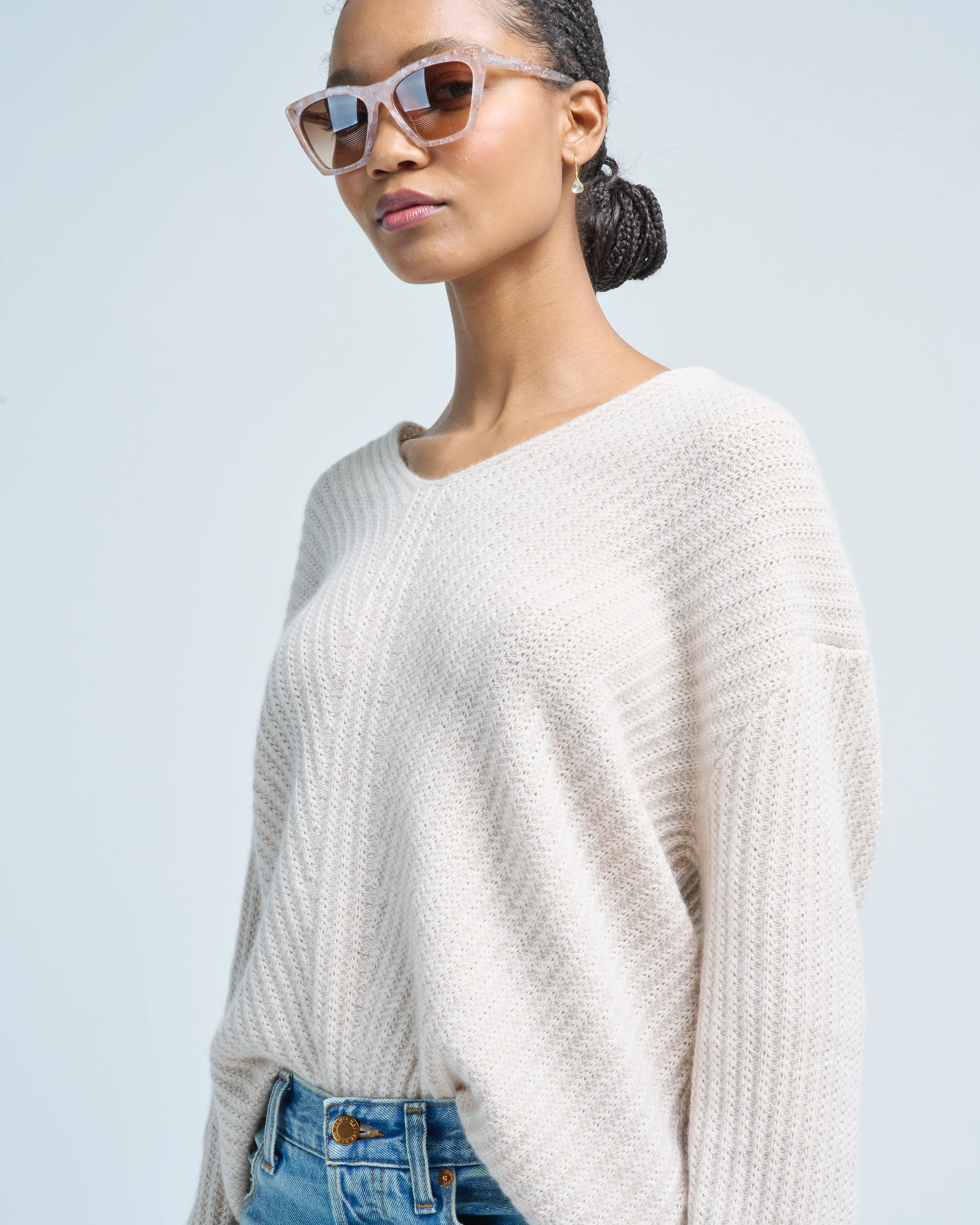 v-sweater 1/1 - Image 5