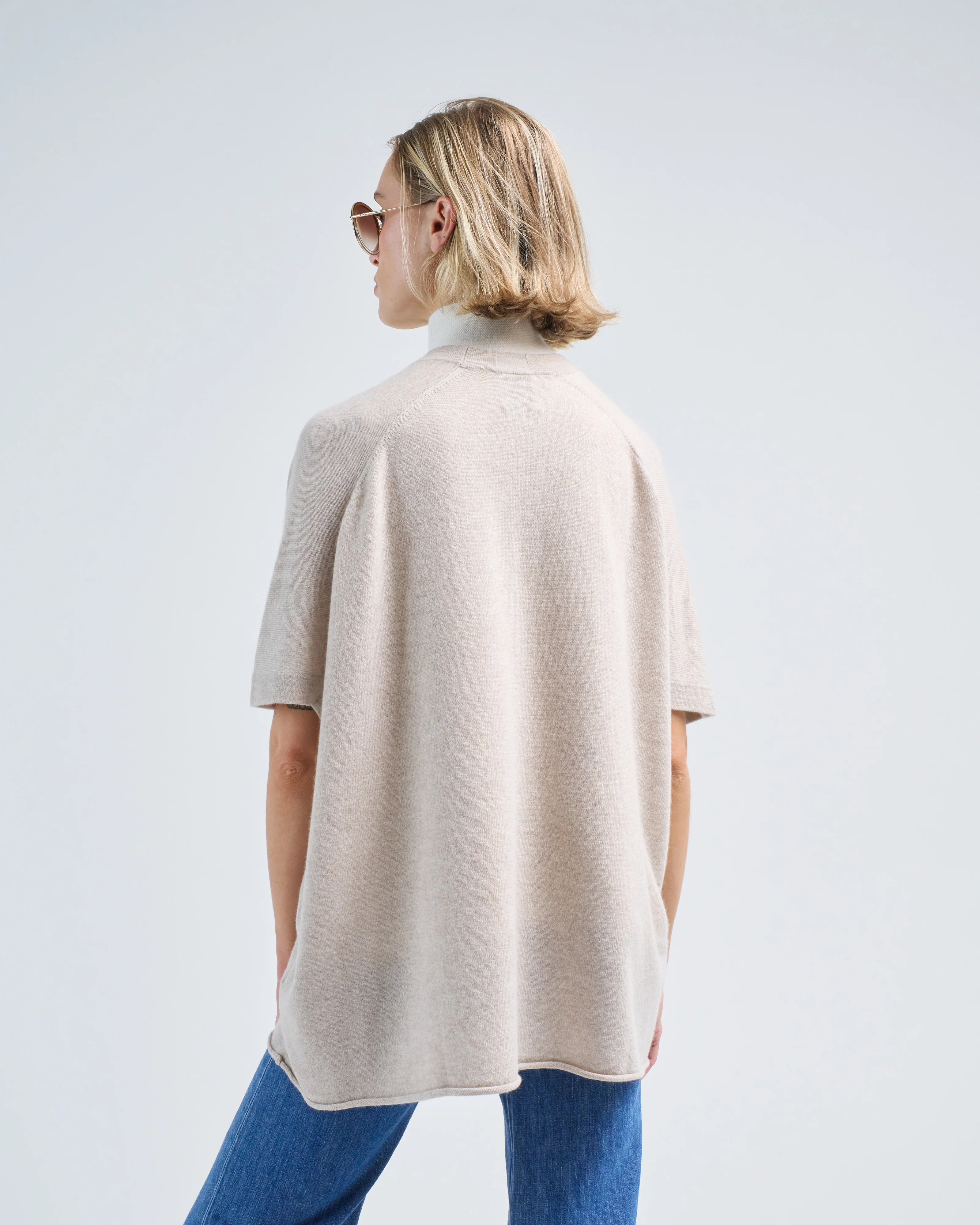 v vest 1/2 - Image 4