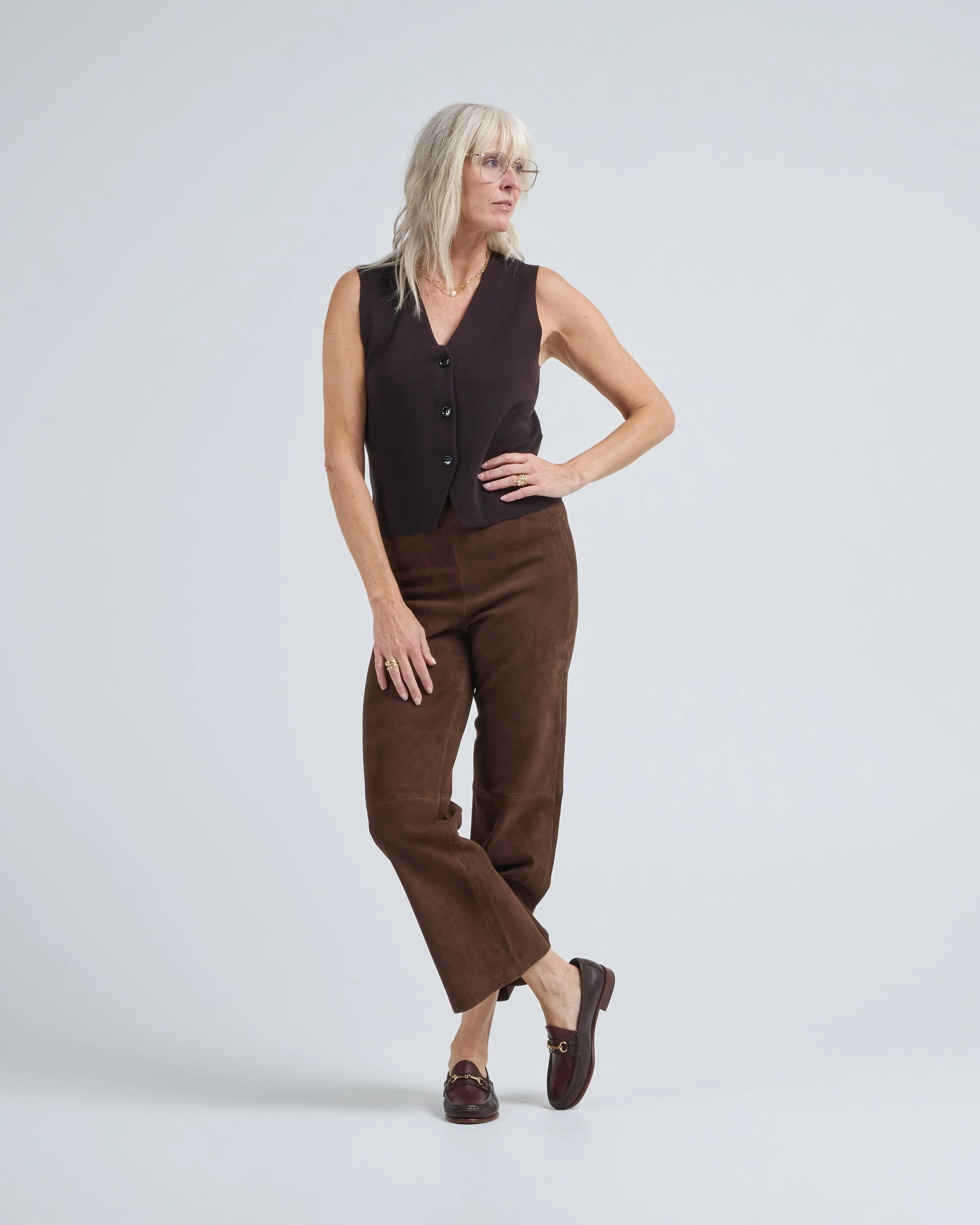v vest - Image 2