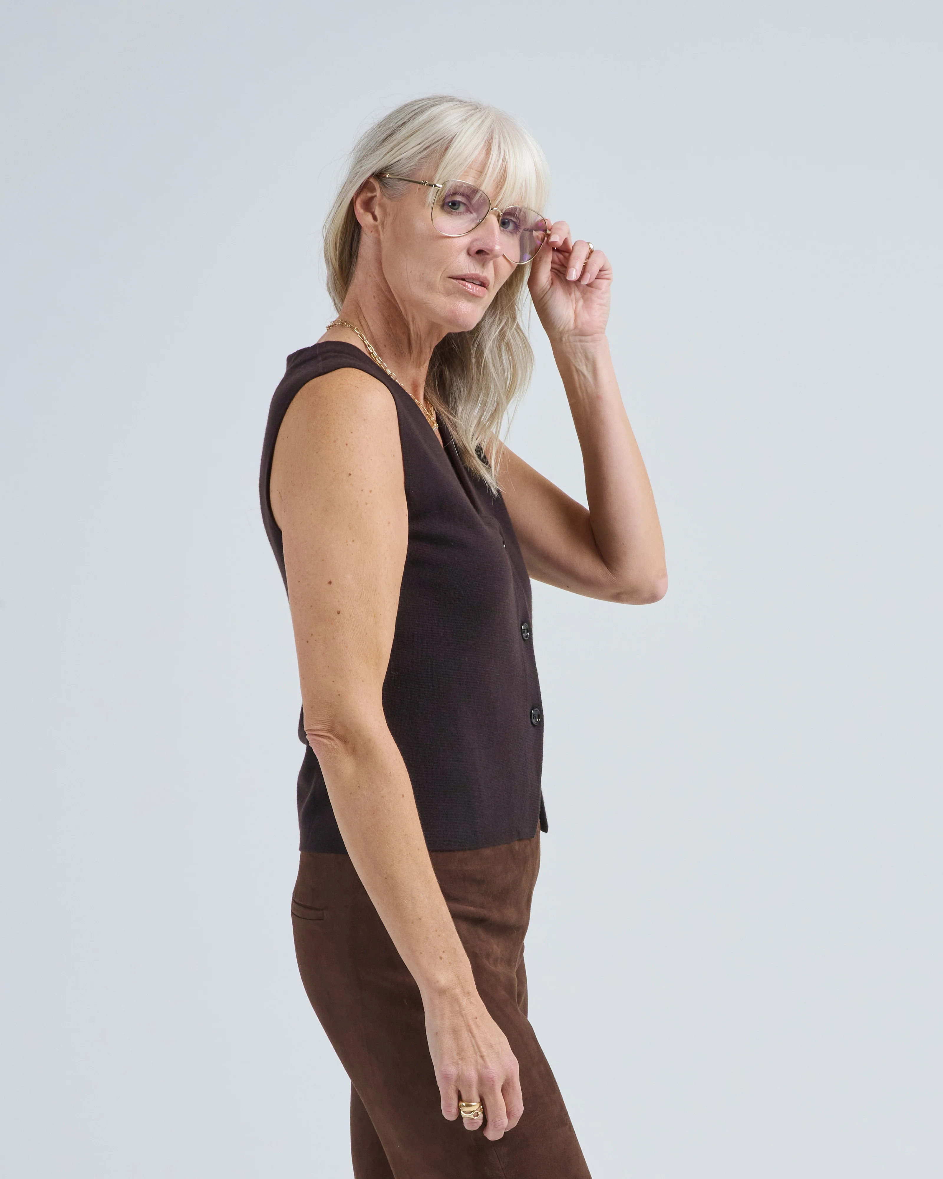 v vest - Image 4