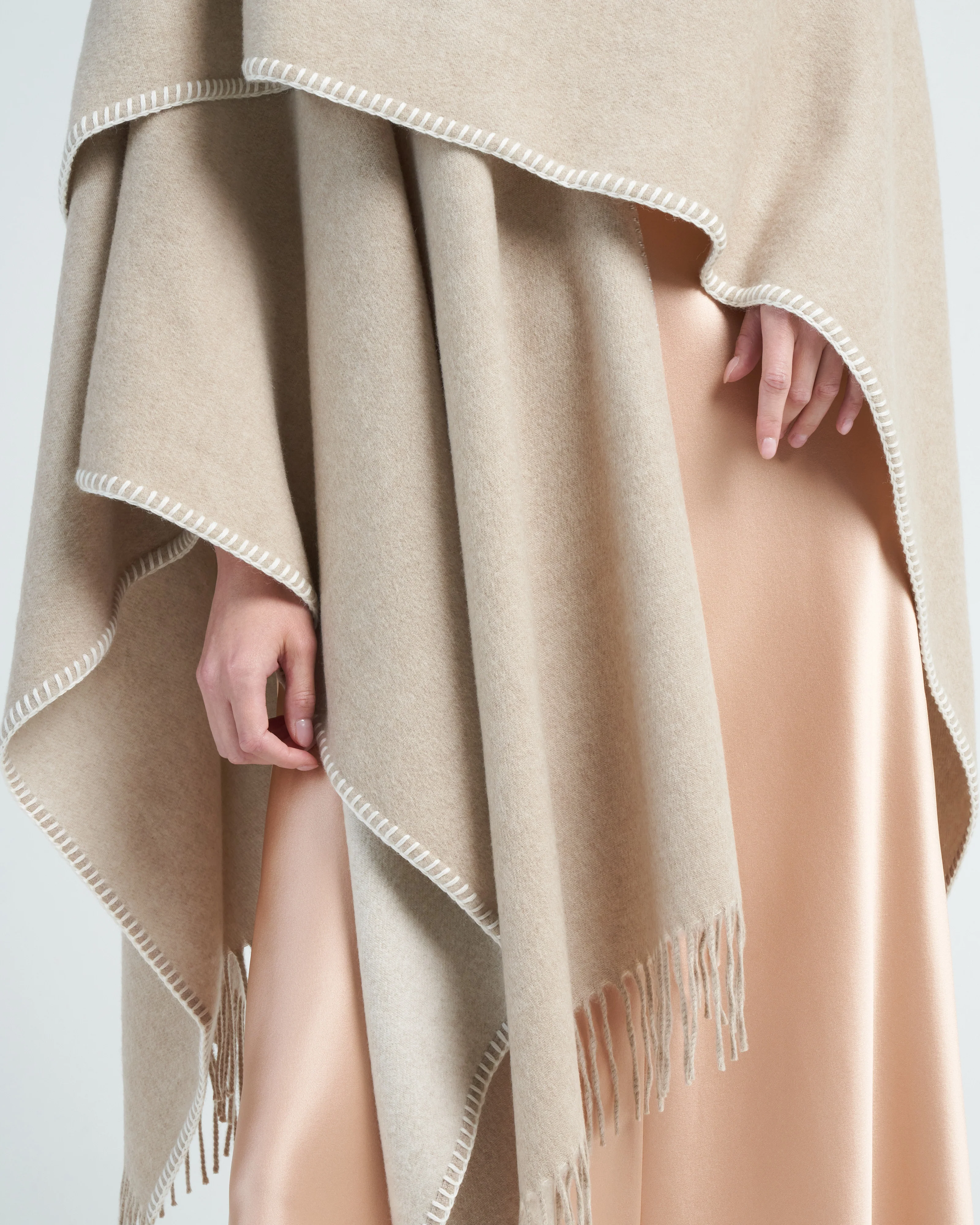 wrap with fringe - beige - Image 4