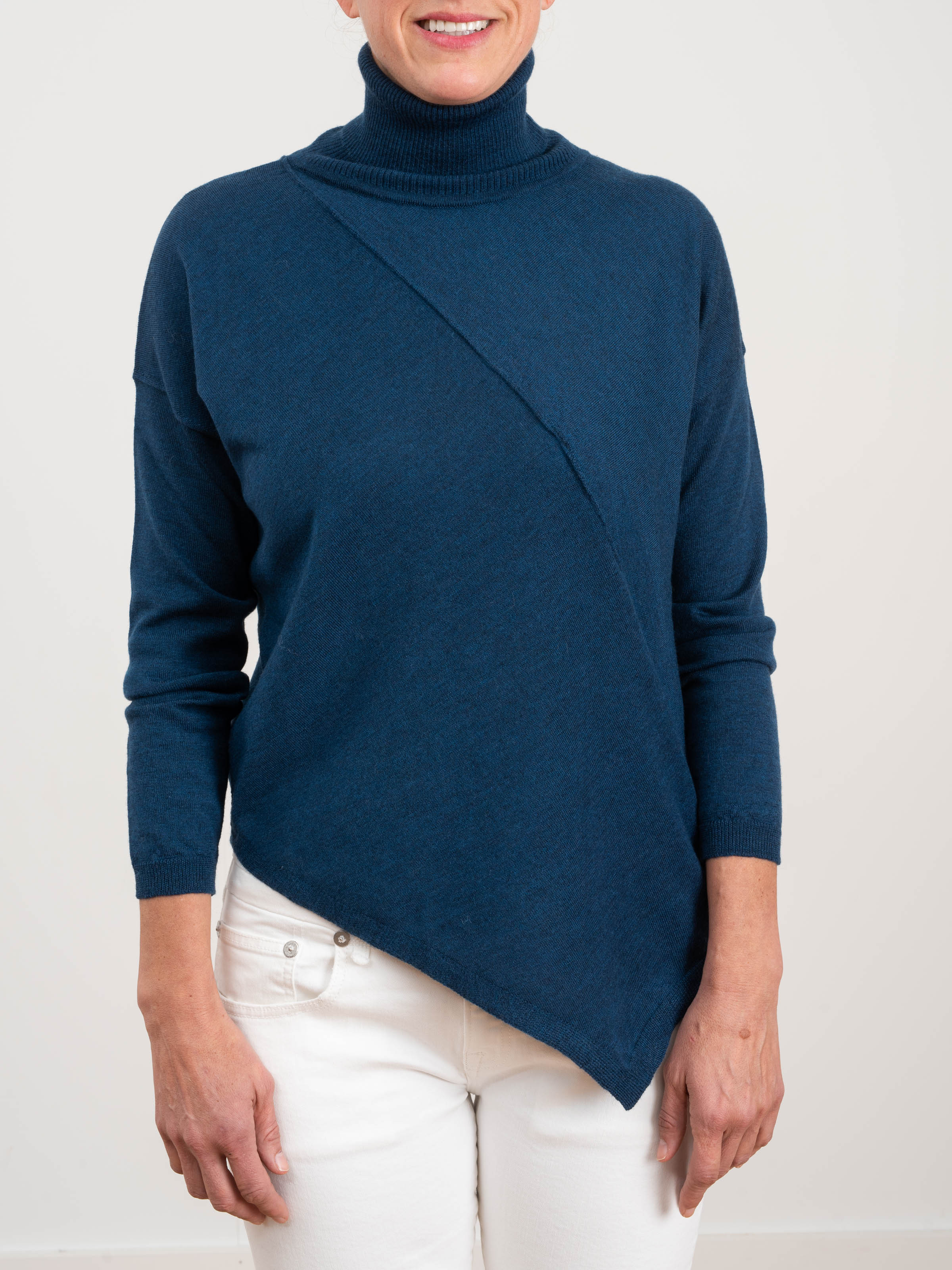 asymmetrical turtleneck - Image 3