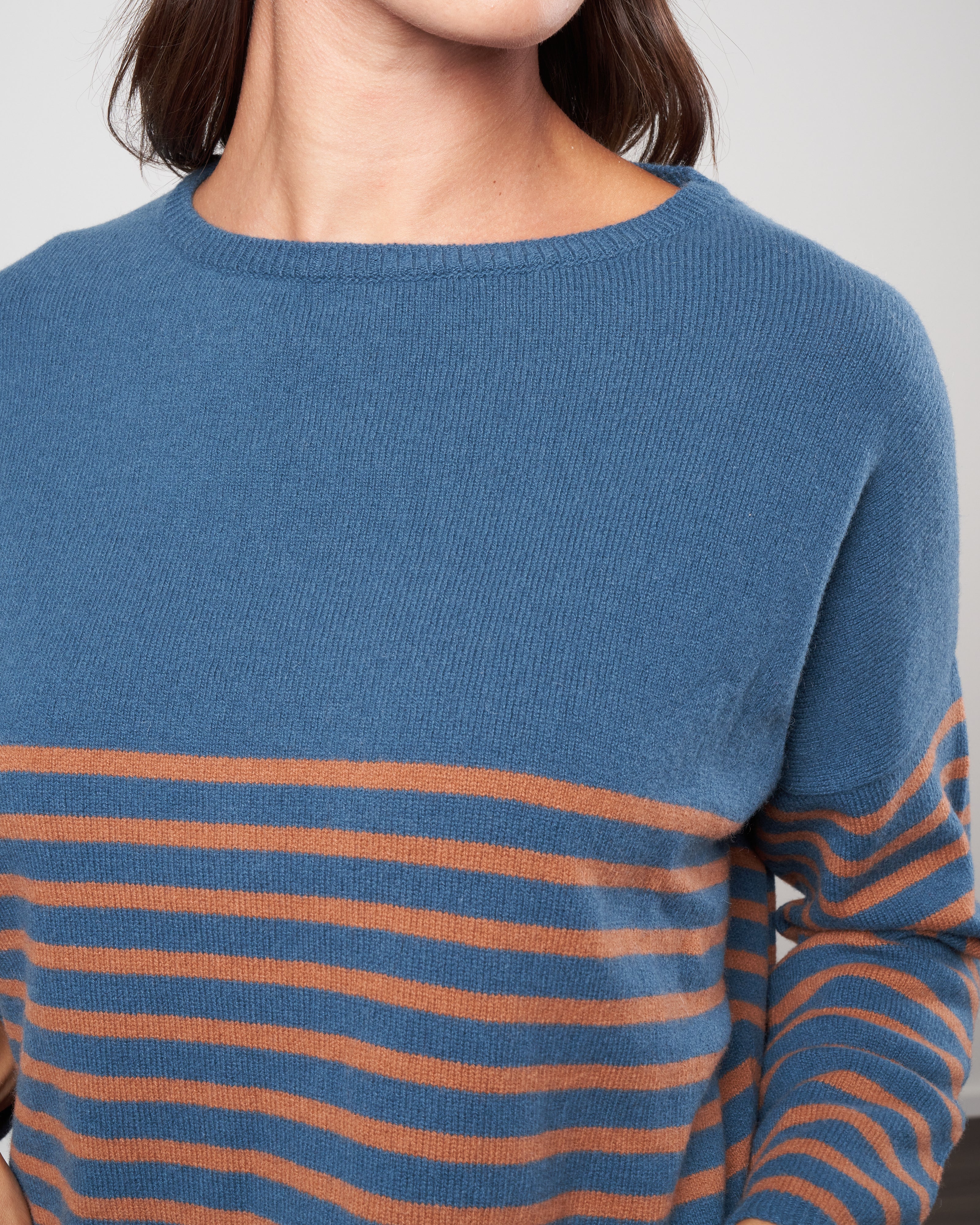 stripes sweater - camel / teal blue - Image 4