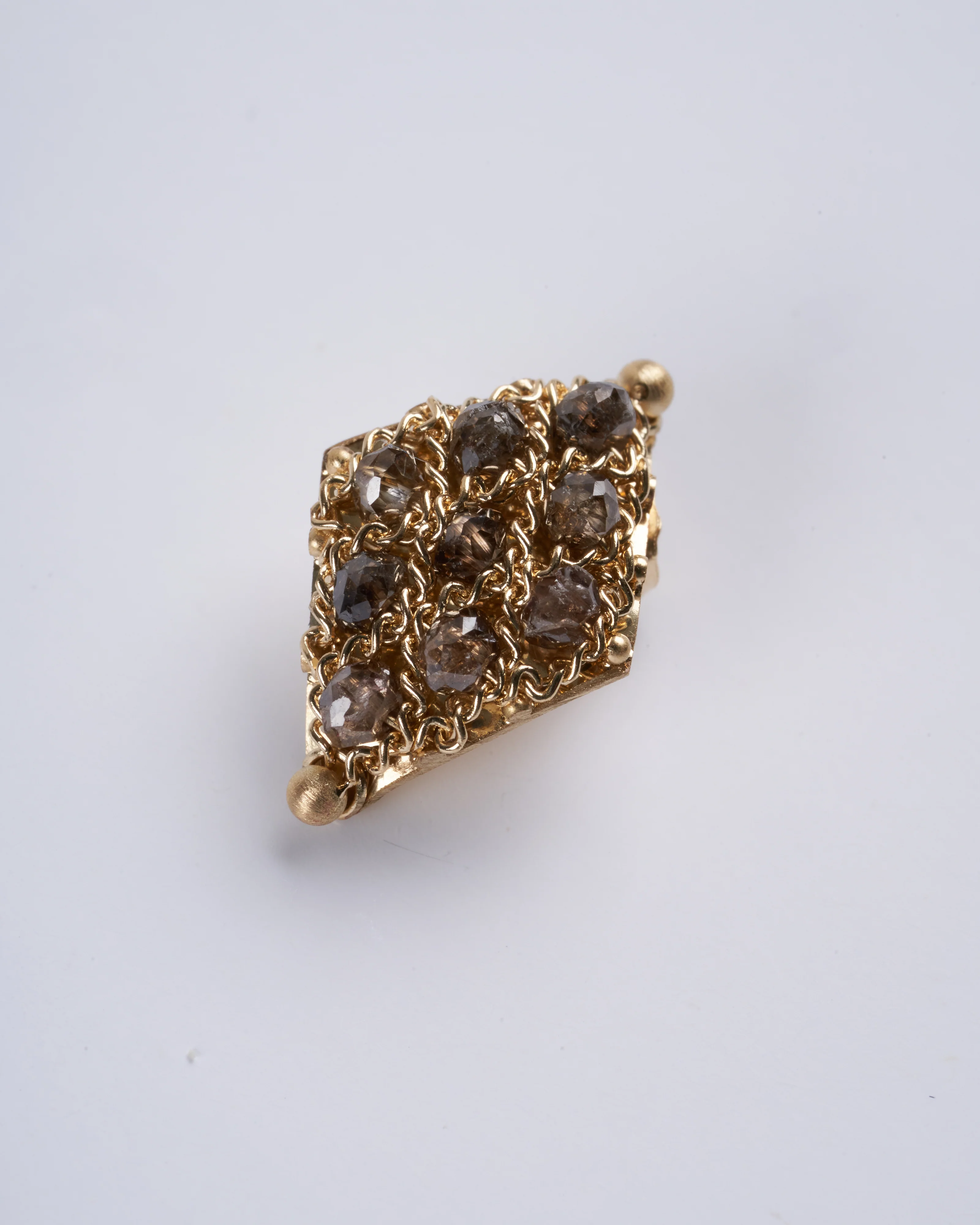 cognac diamond woven stud earrings - Image 3