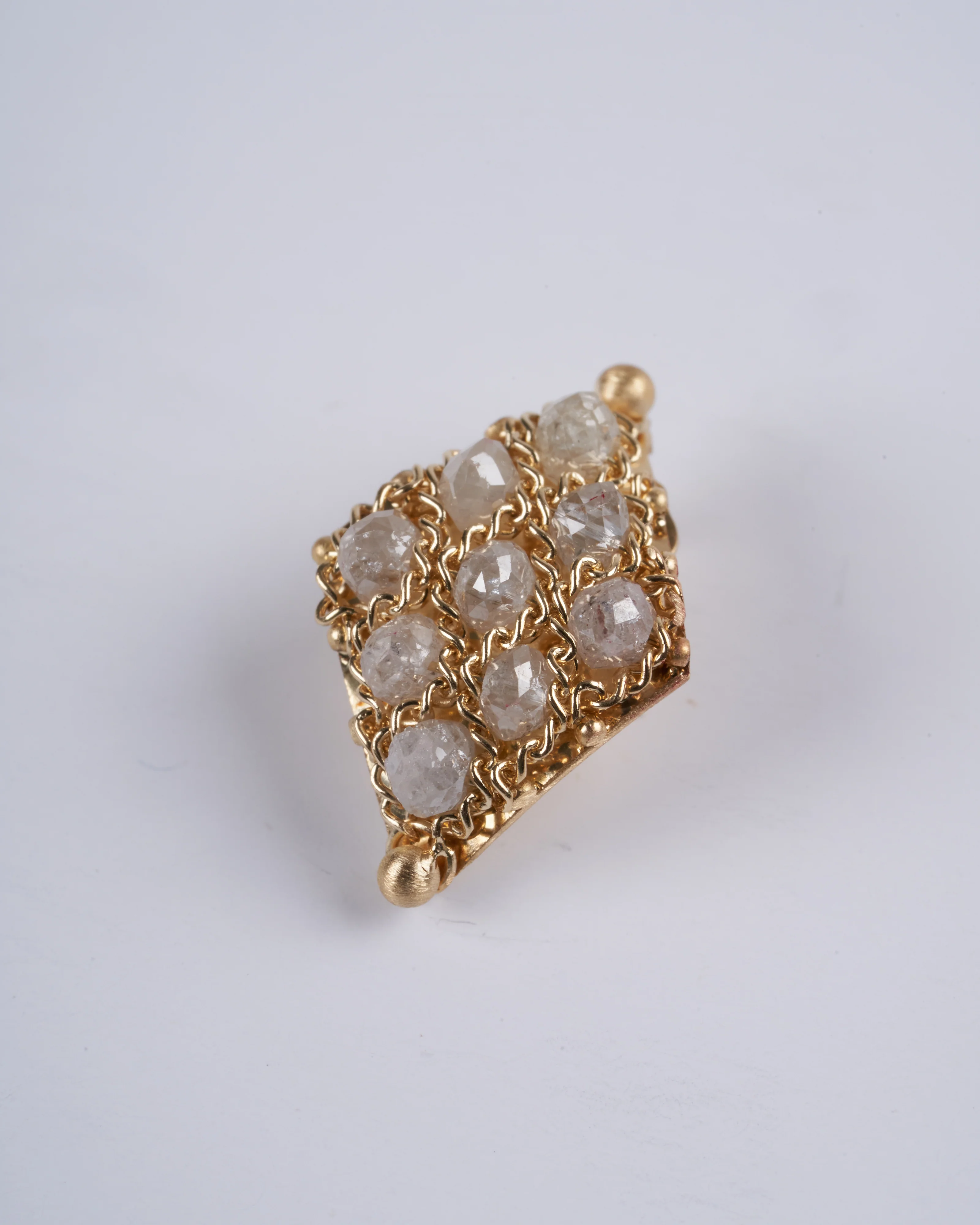 silver diamond woven stud earrings - Image 2