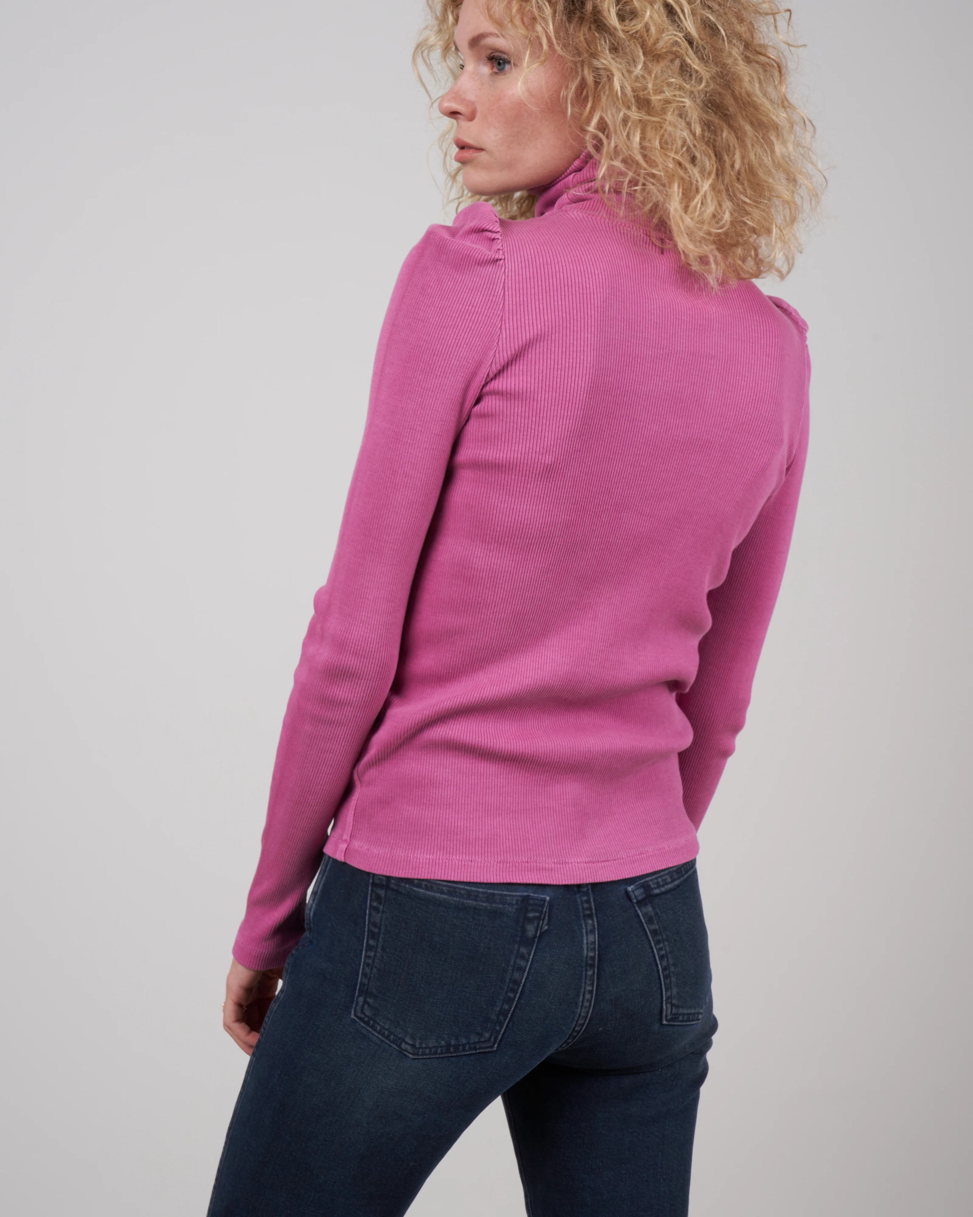 puff sleeve turtleneck sweater - magenta - Image 5