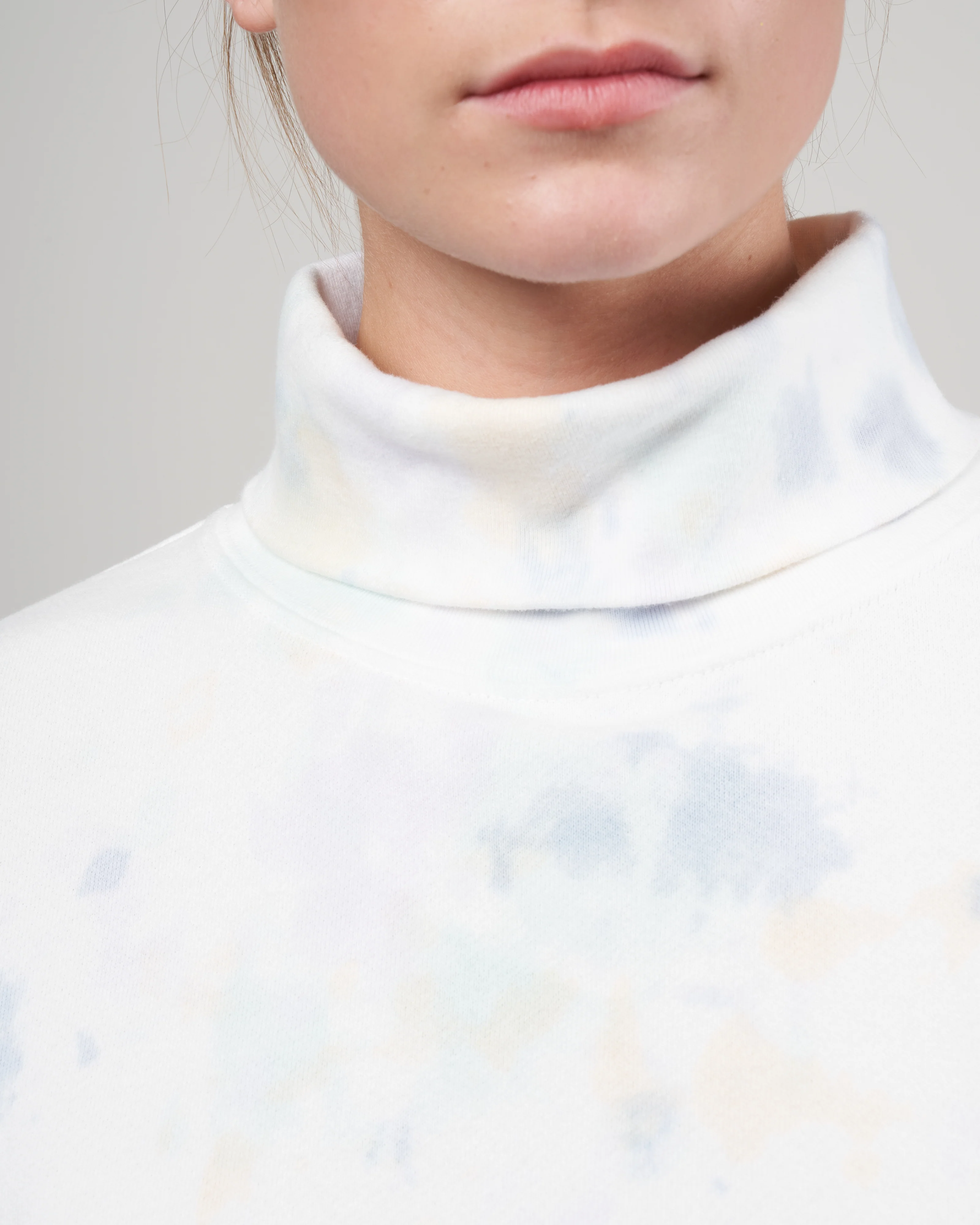 embrace me fleece sweatshirt - blue passion tie dye - Image 5