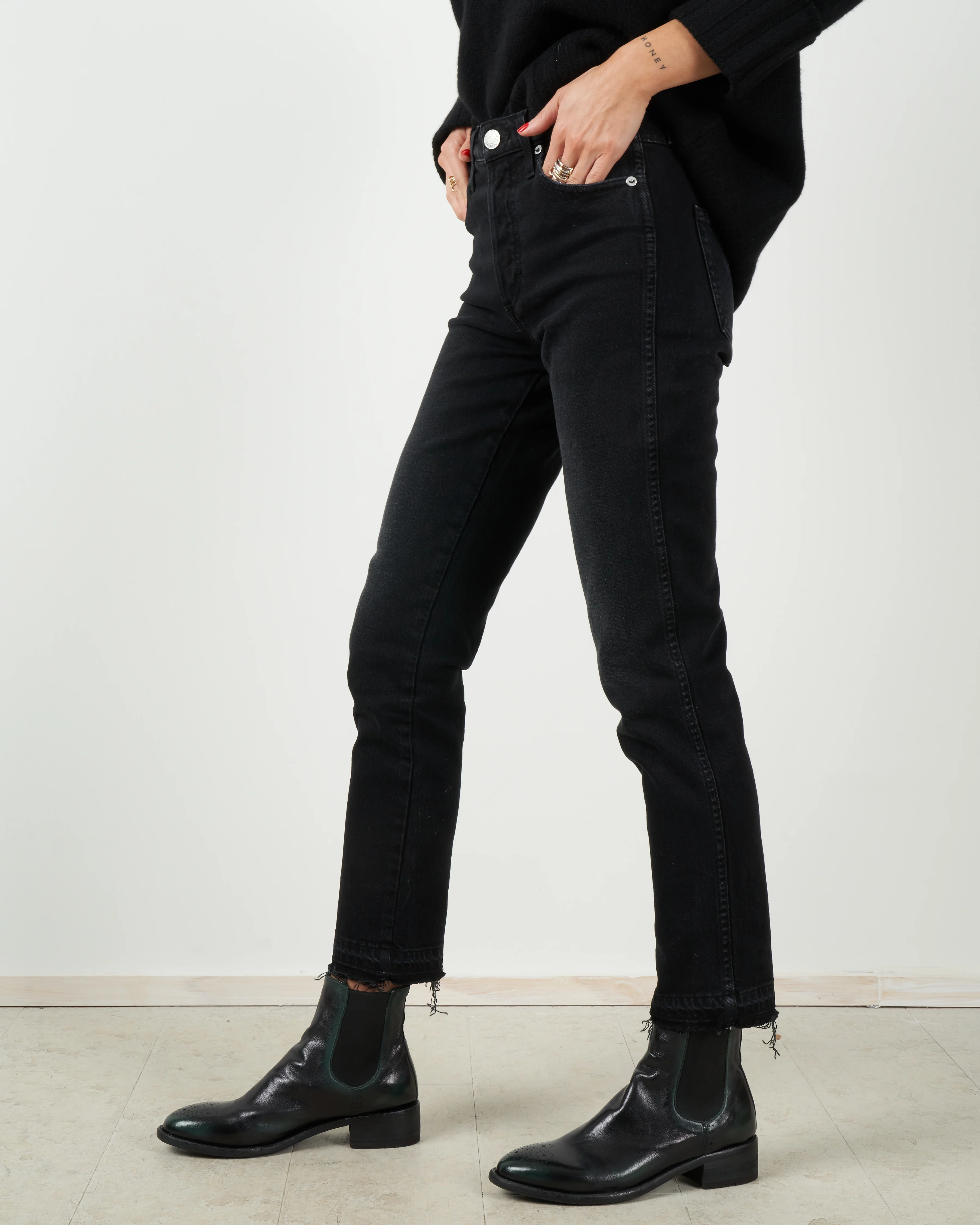 babe high rise slim straight jean - black magic - Image 3