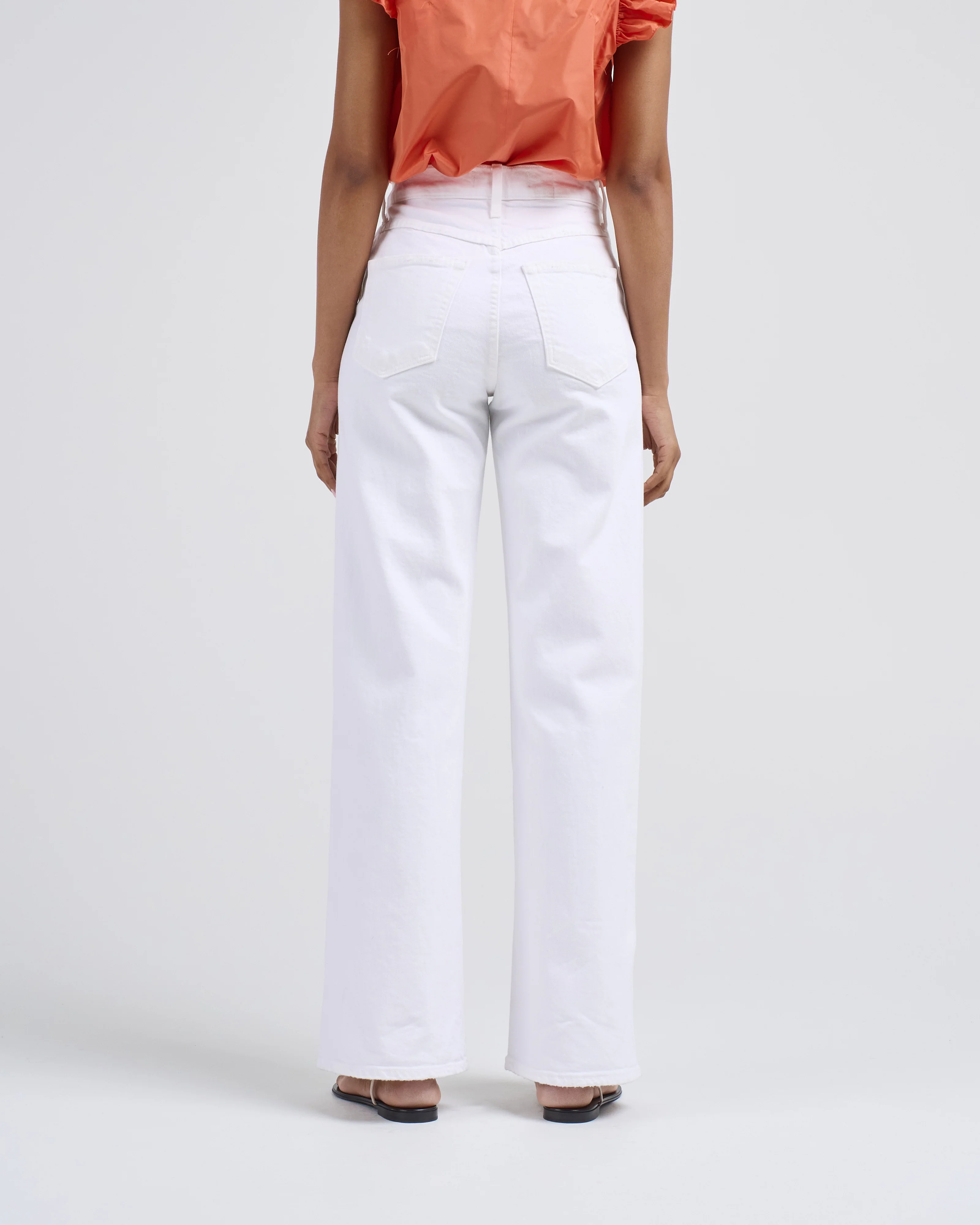 frida jean - Image 4