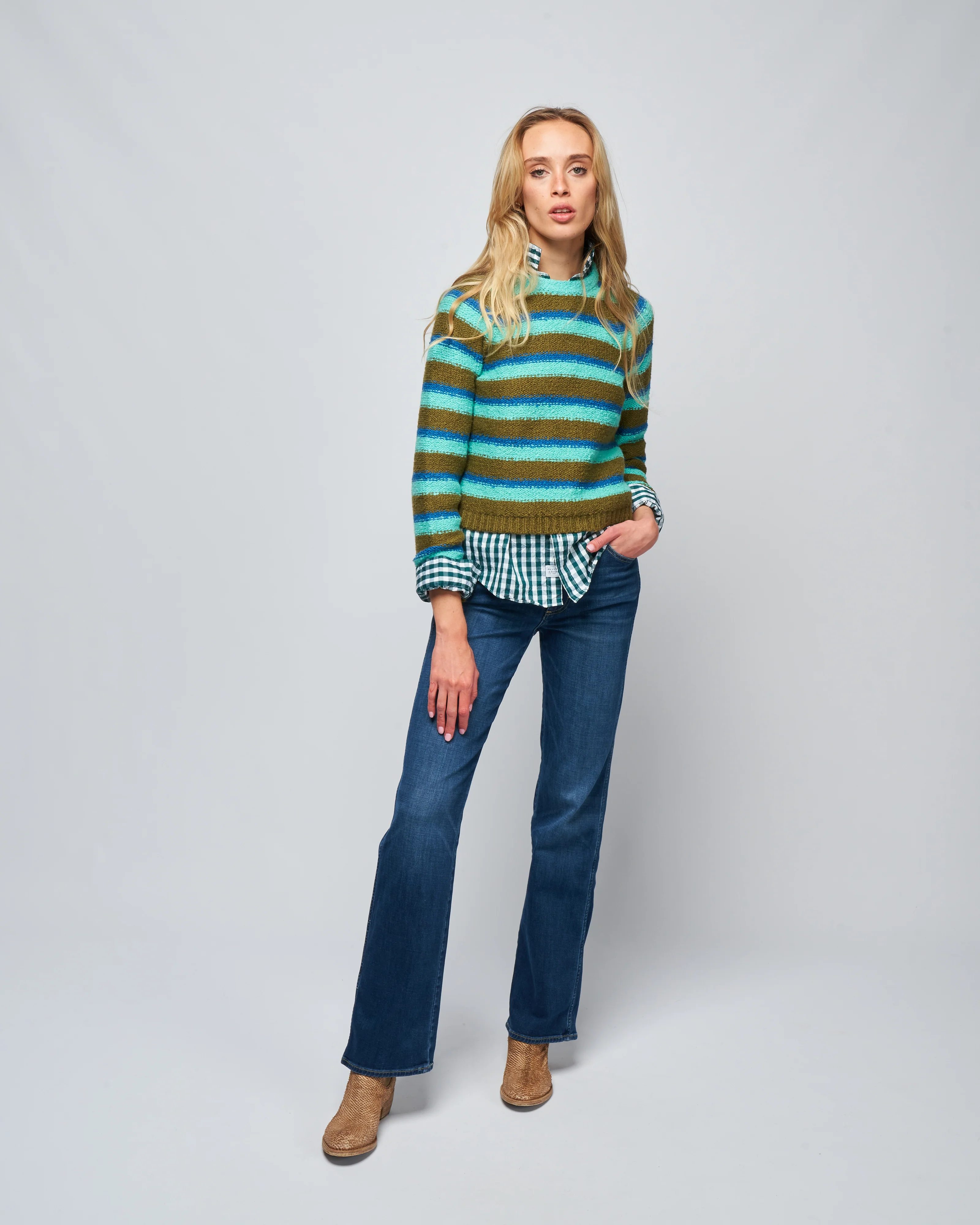 willa slim flare - grateful - Image 2