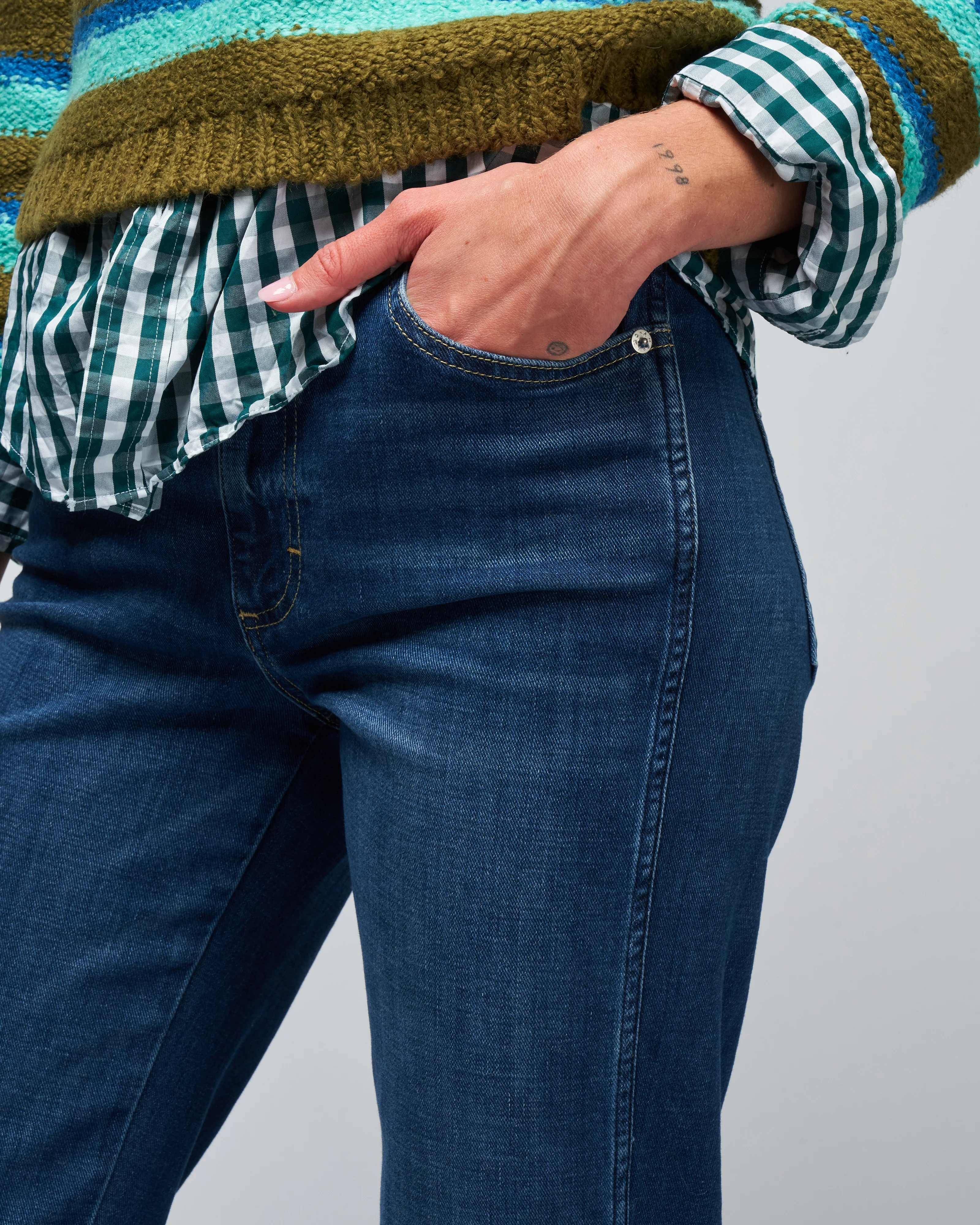 willa slim flare - grateful - Image 5