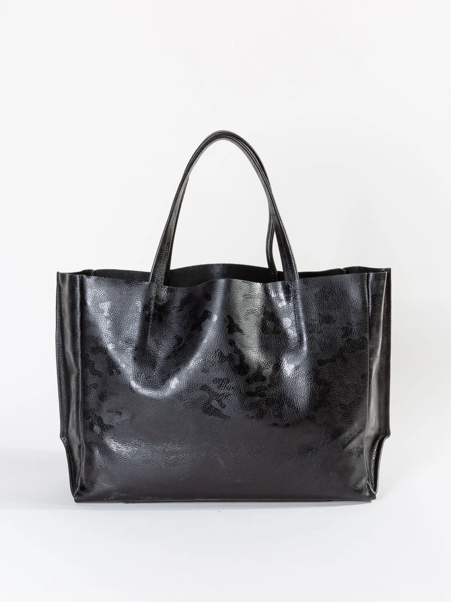 sideways tote - black camo - Image 3