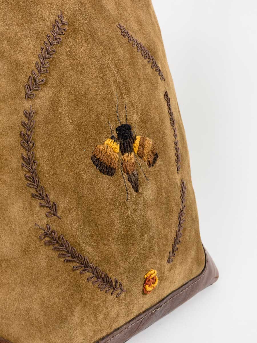 lady bee tote - Image 5