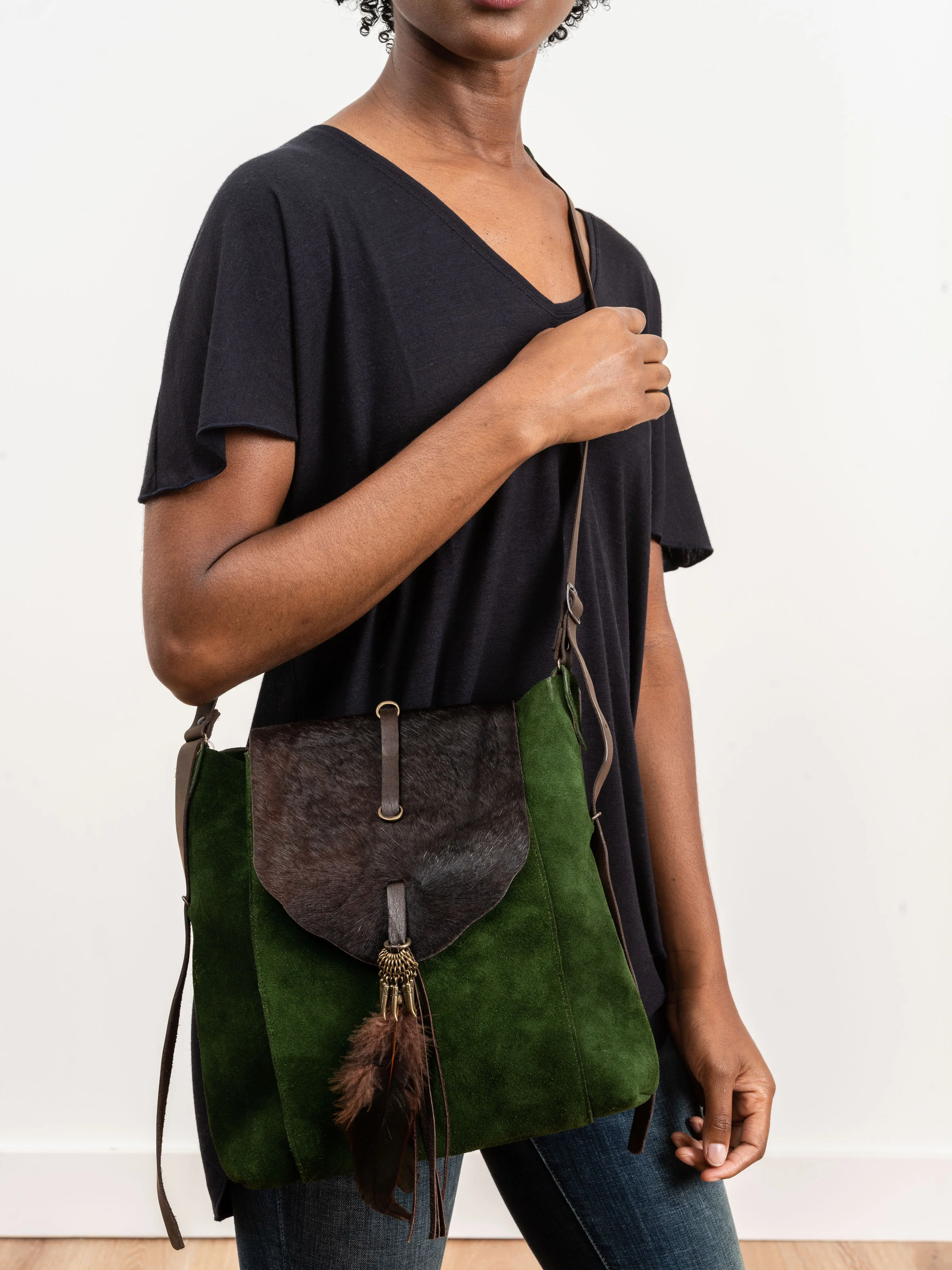 suede messenger - Image 7