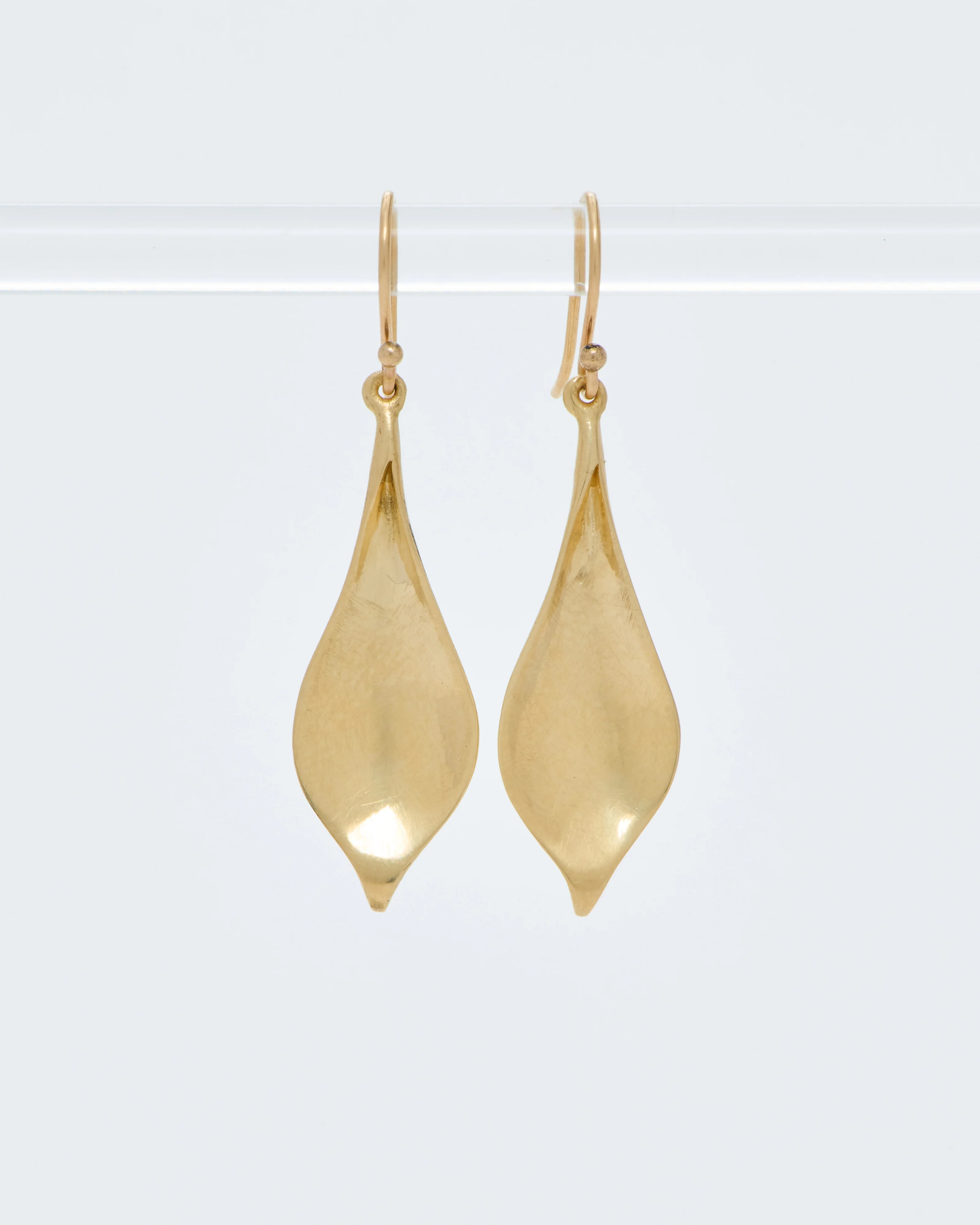 gold small crocus petal earrings - Image 5