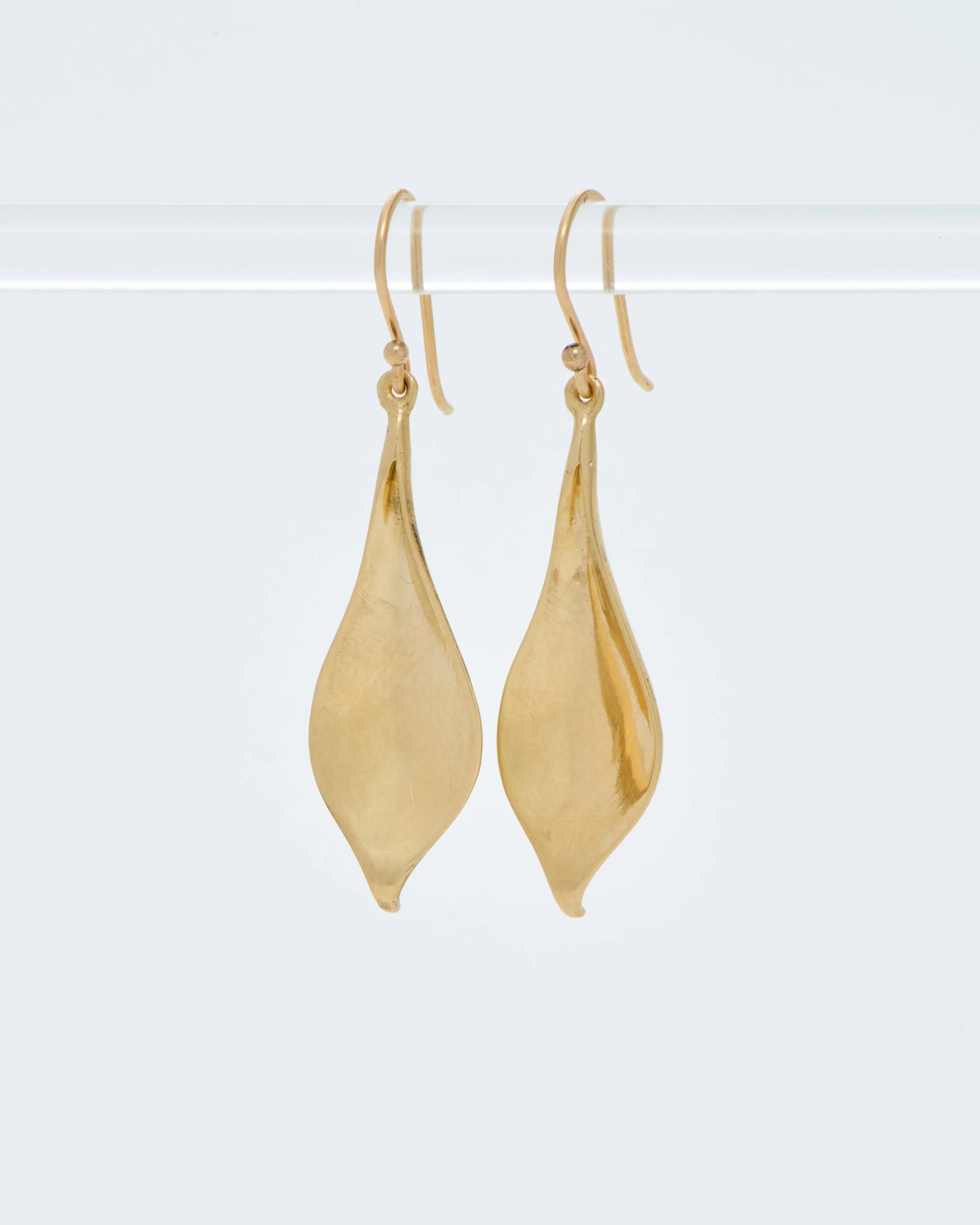 gold small crocus petal earrings - Image 6