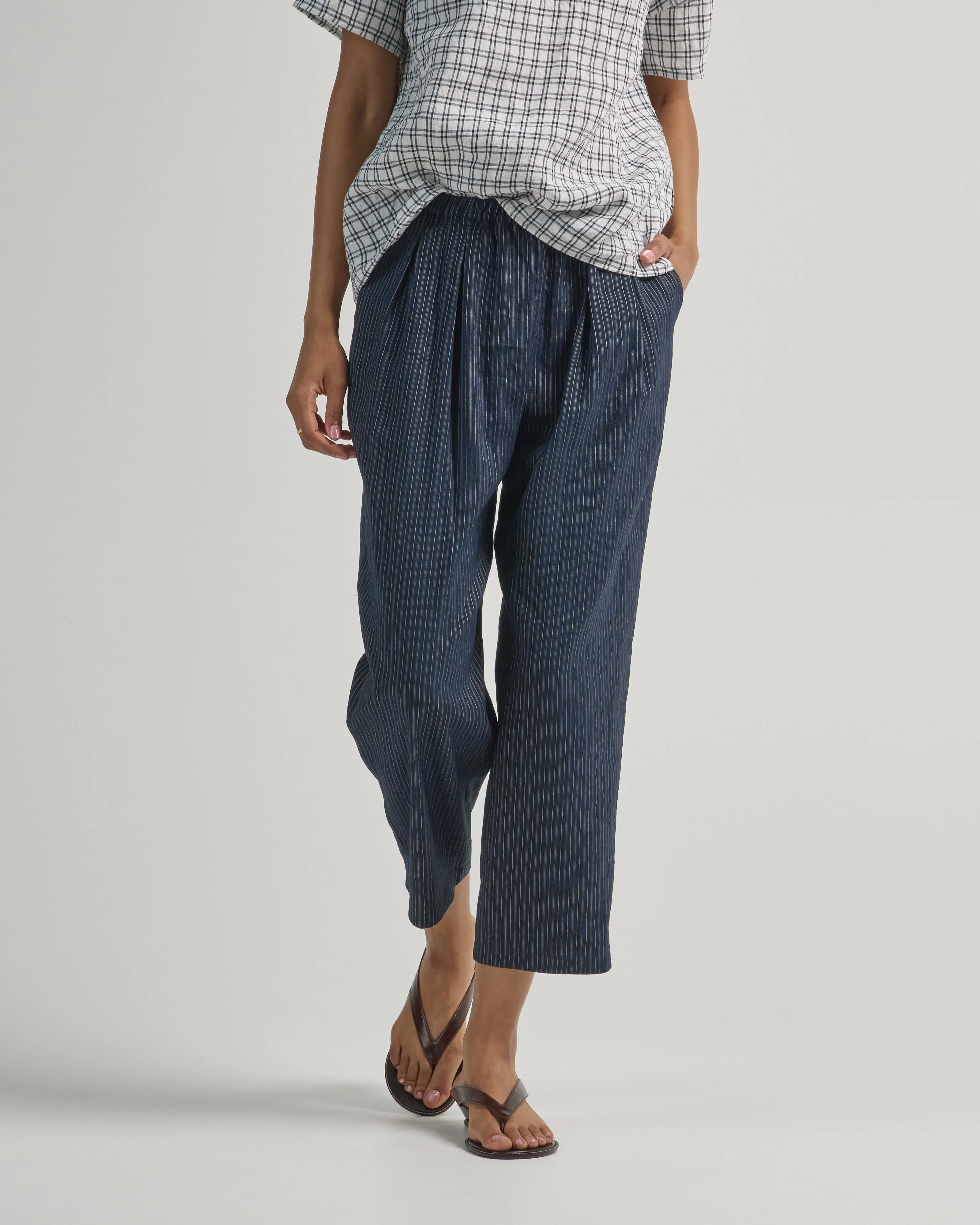 trousers - Image 3