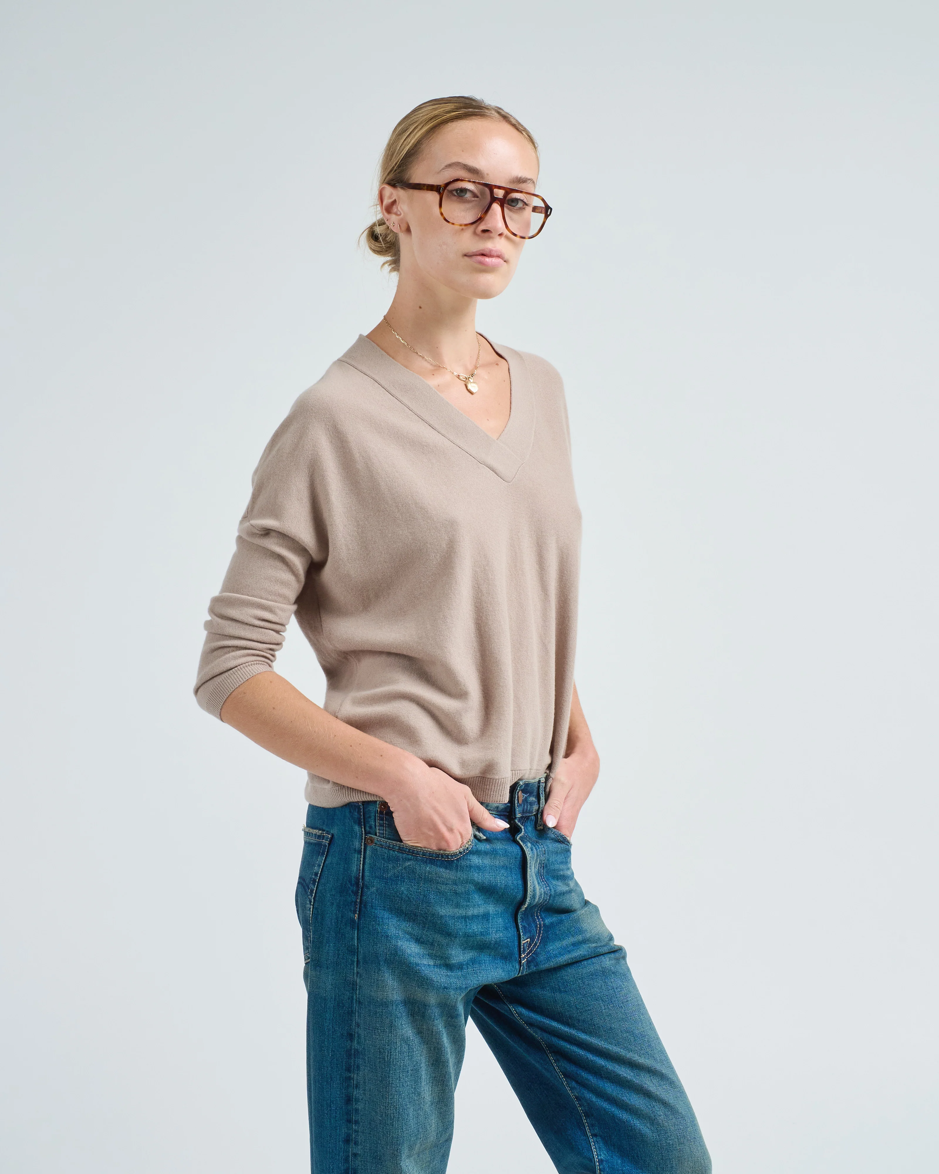bailey v-neck sweater - Image 3