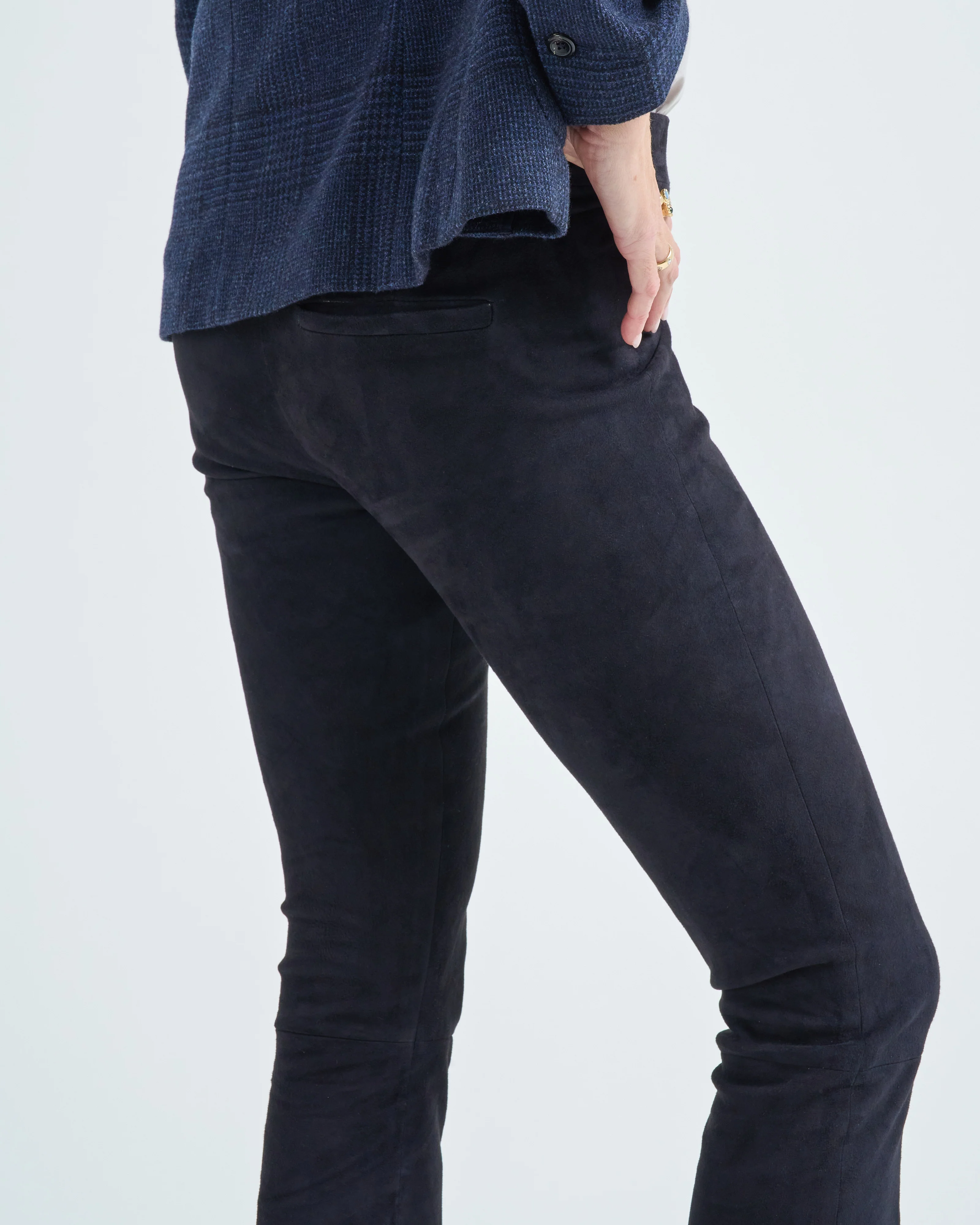 lively stretch suede - Image 2