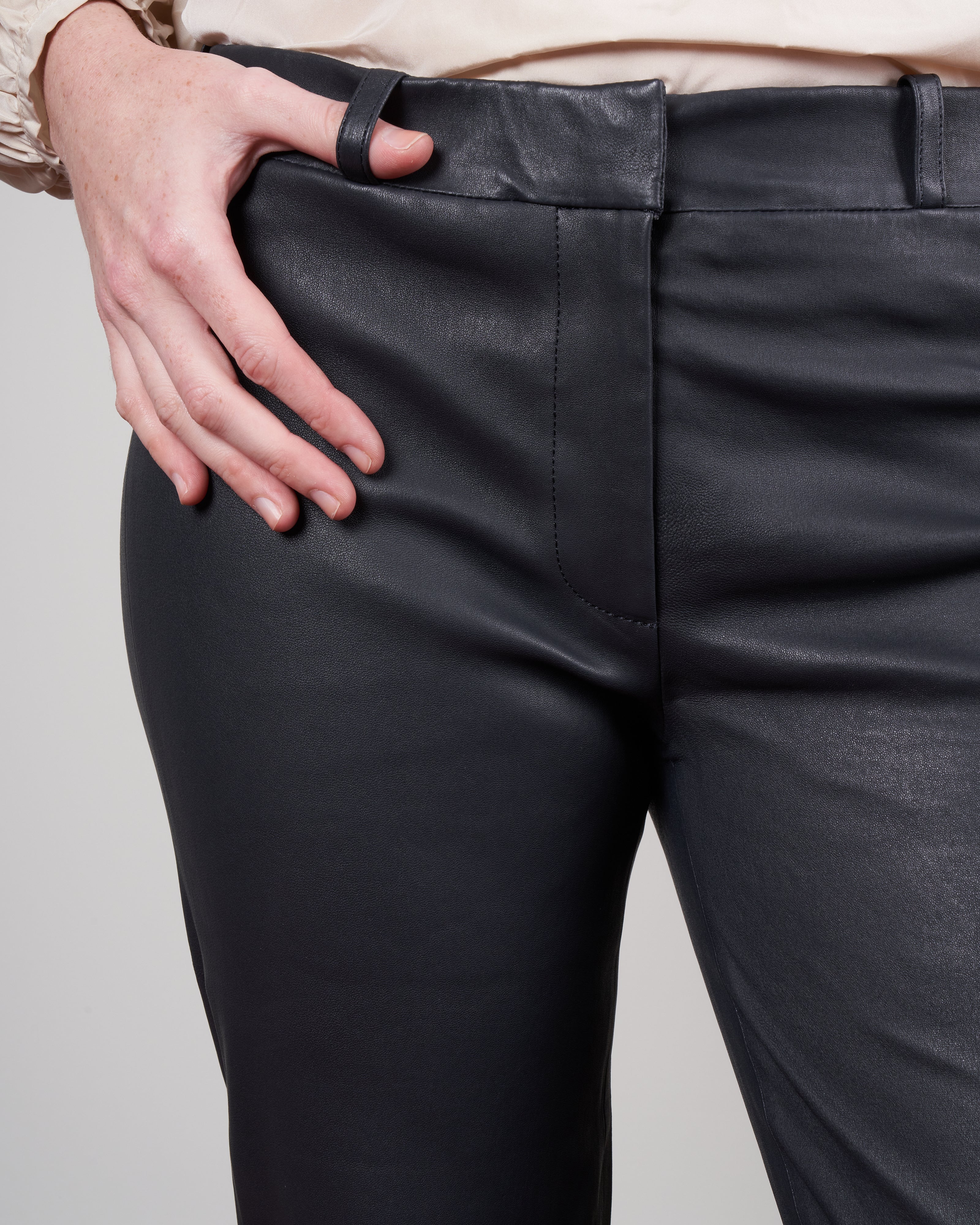 leather trouser - night - Image 5