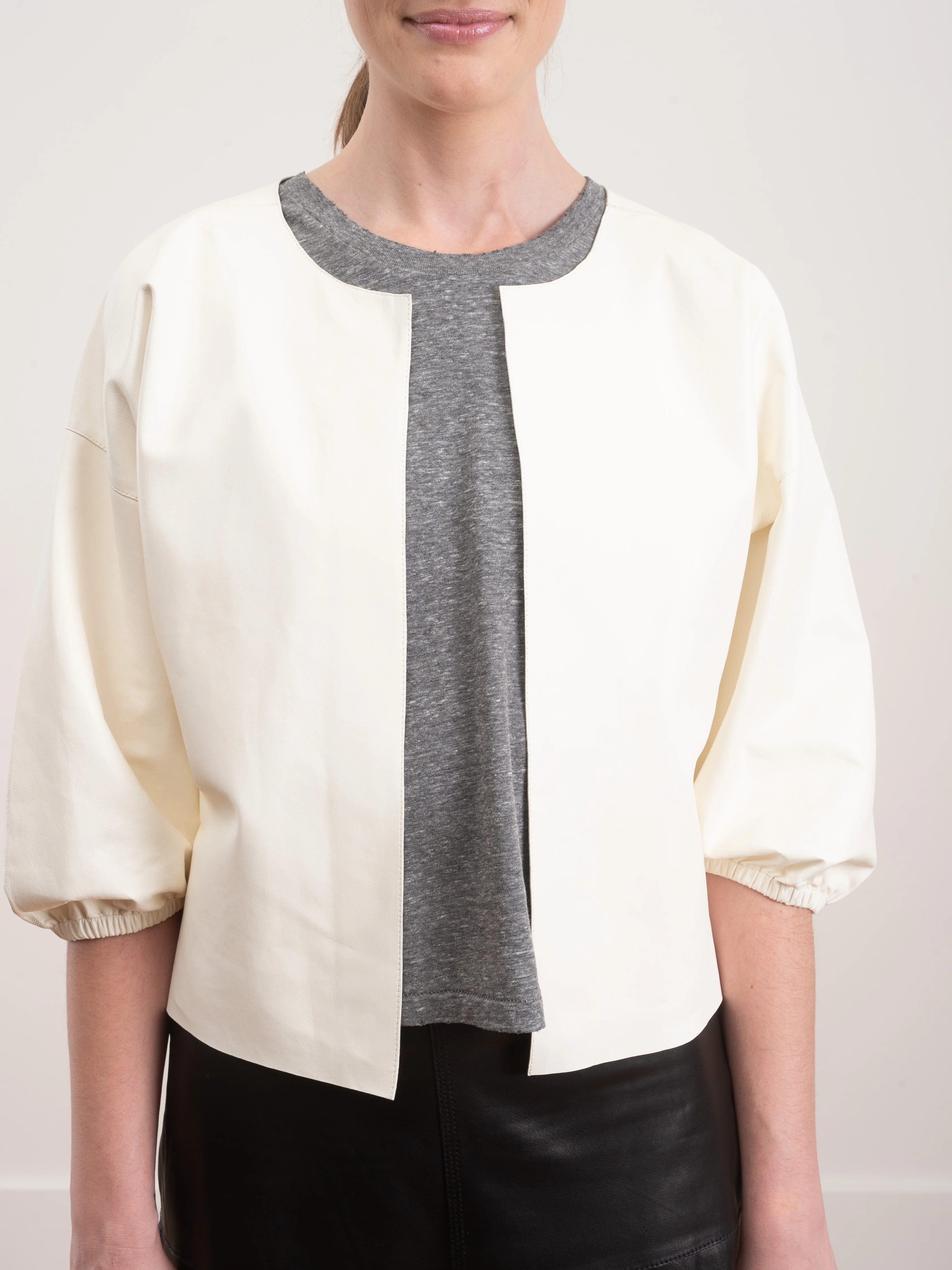 madee open - white - Image 2