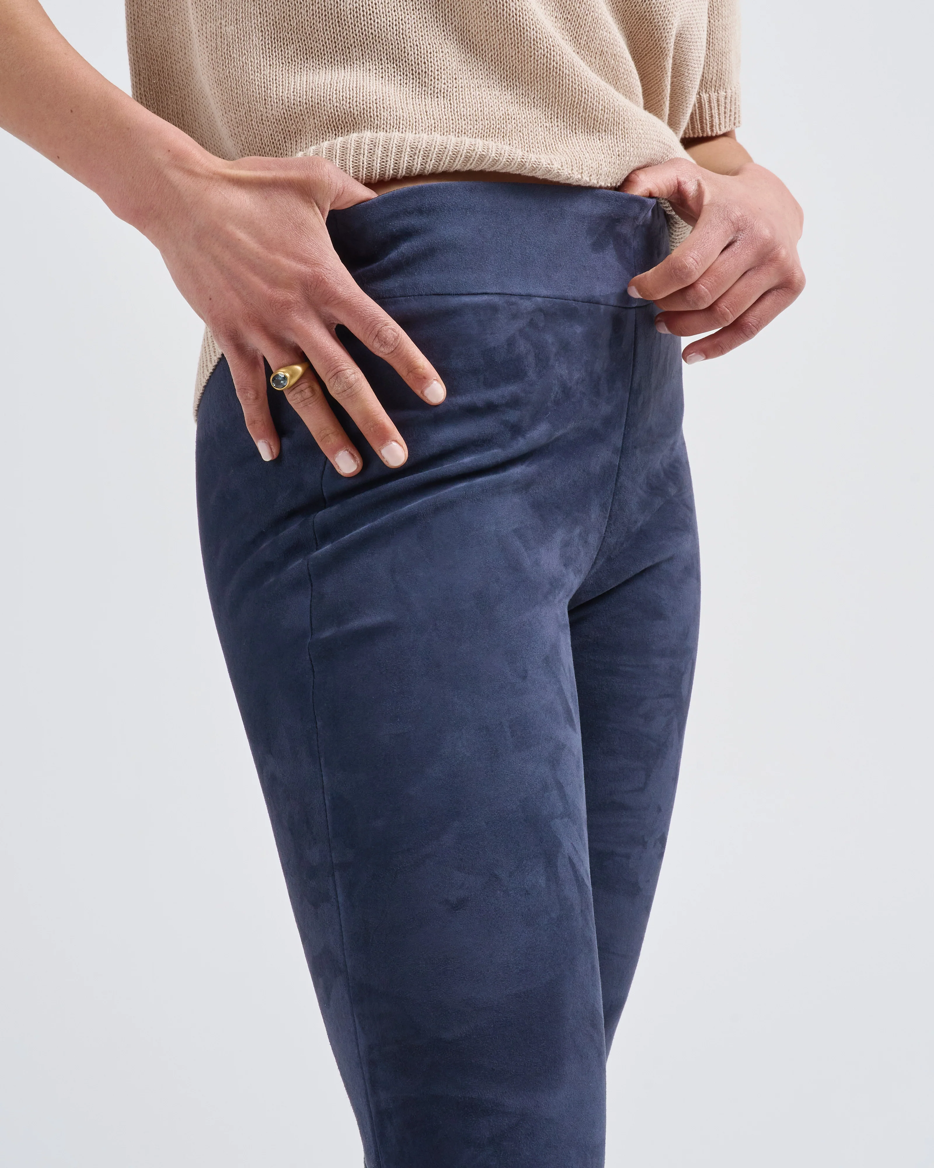 zaragoza stretch suede - Image 5
