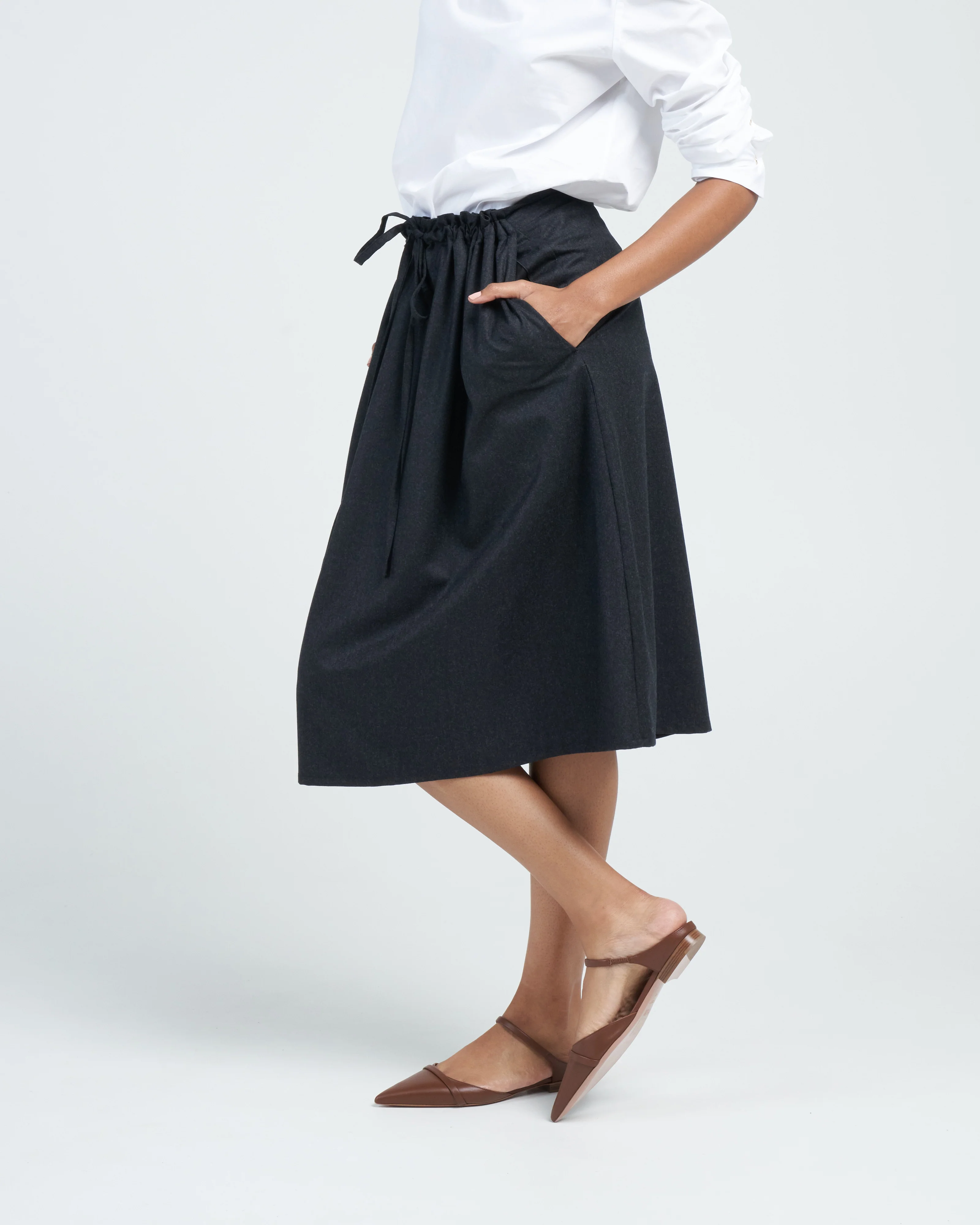 drawstring skirt - dark grey flannel - Image 4