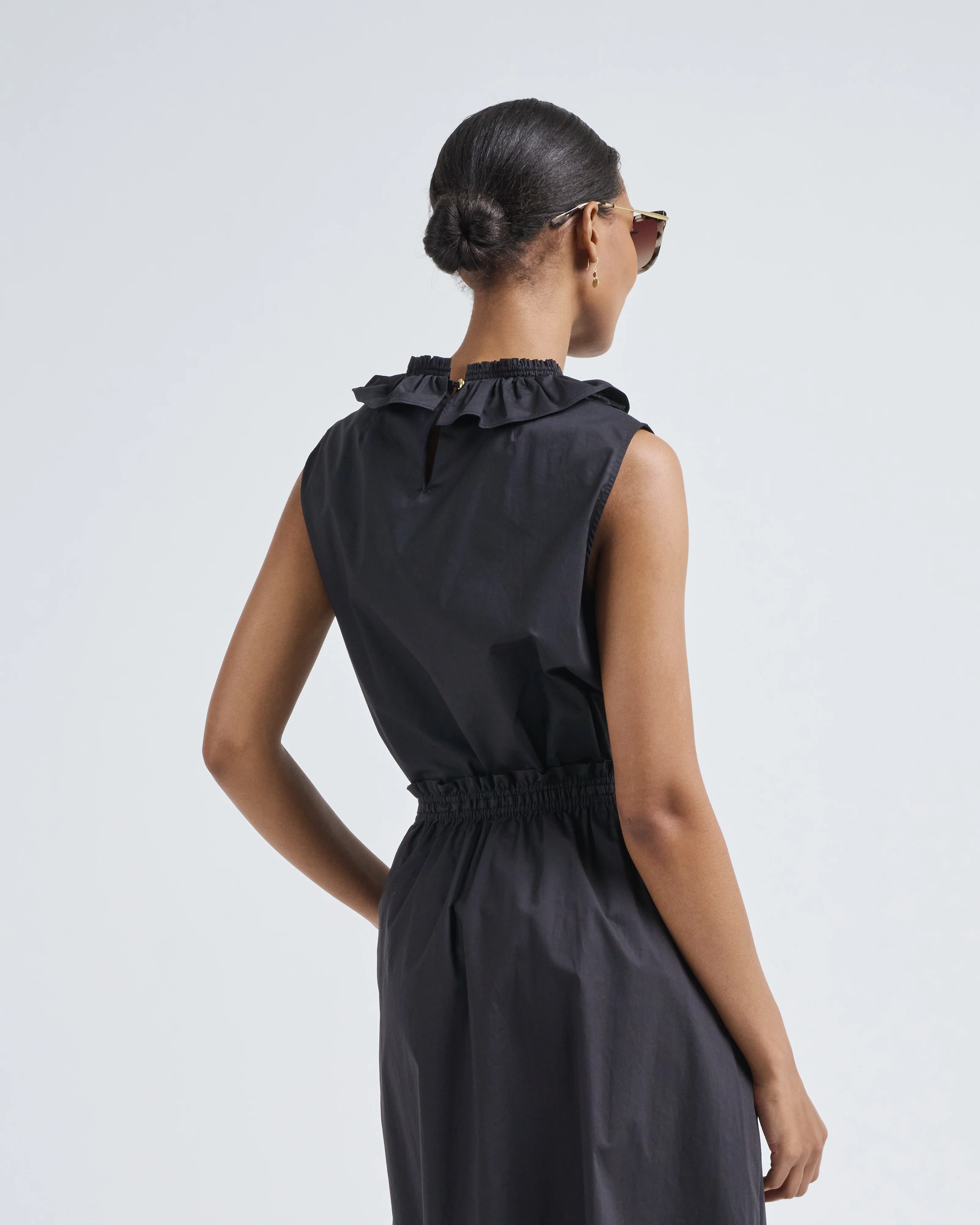 echo 1 sleeveless shirt - Image 4