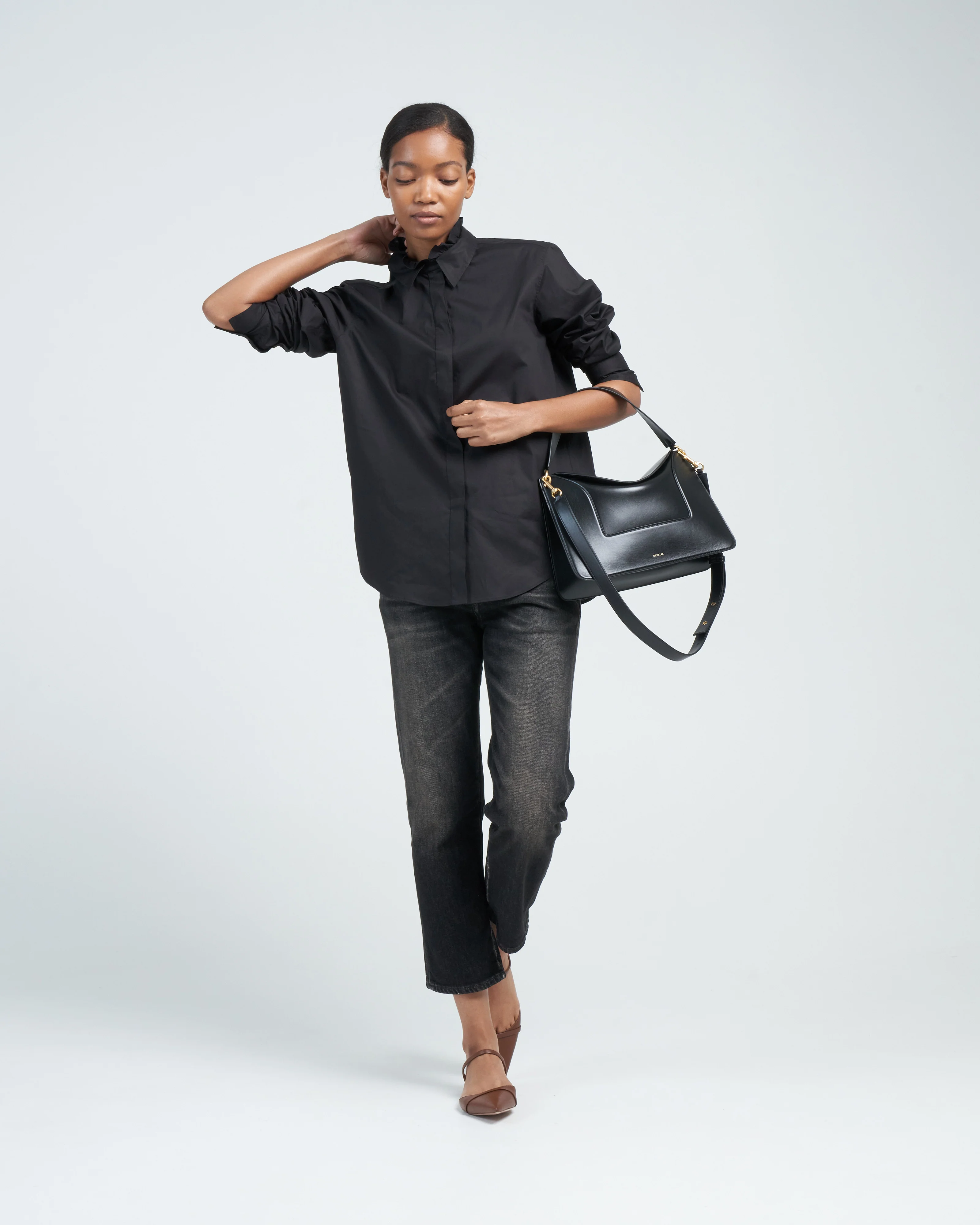 man's shirt w/ frill - black - Image 2