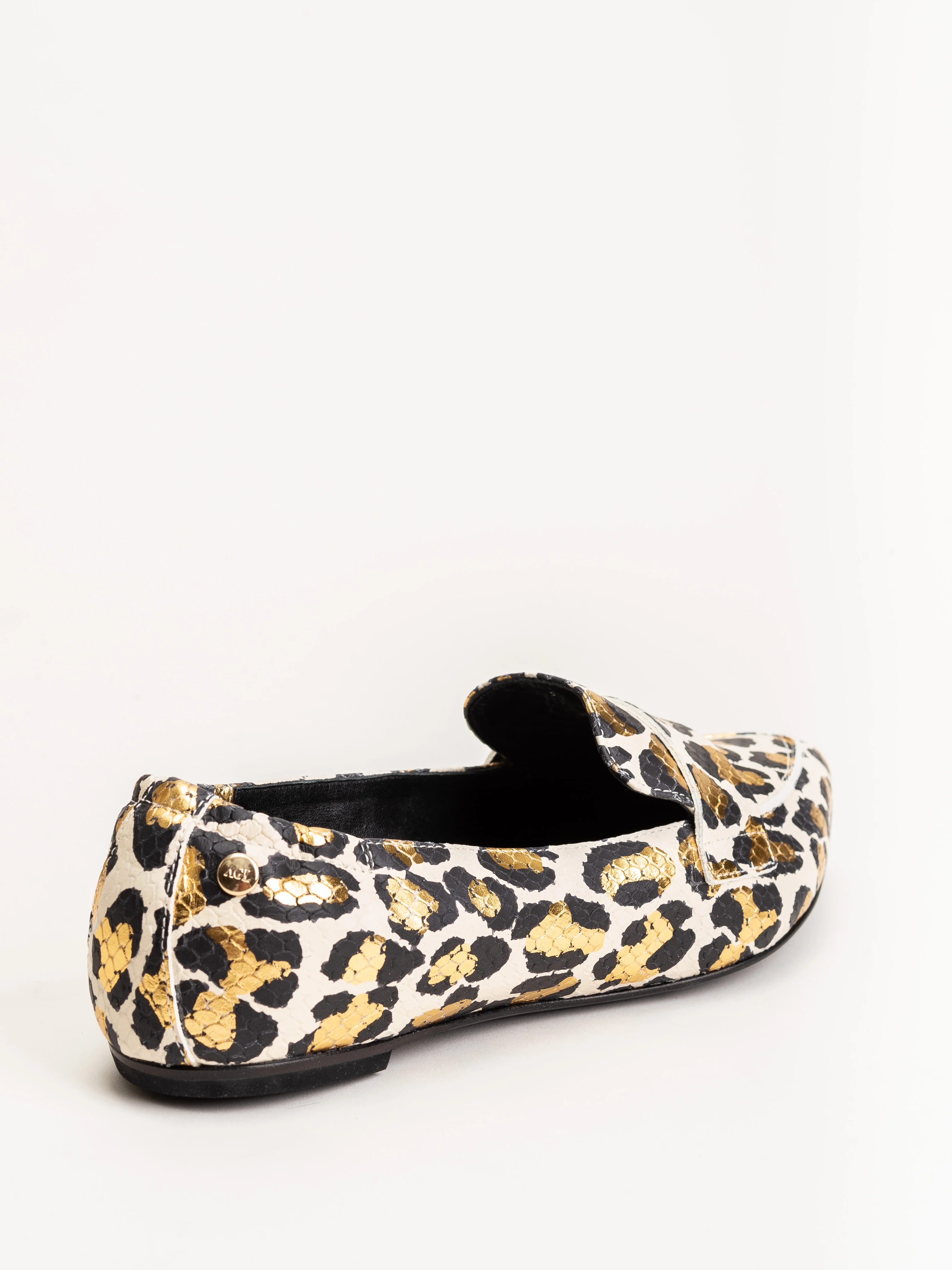 moccasin with keeper off white animal print - Image 3