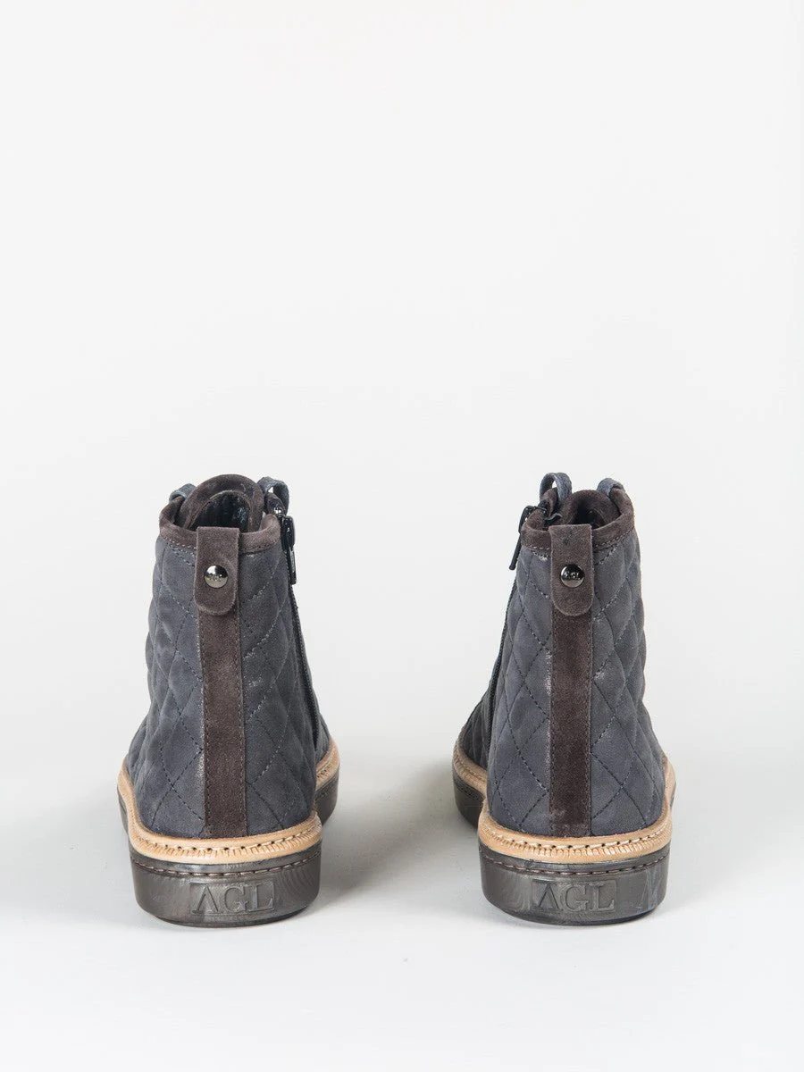 quilted sneaker - Image 4