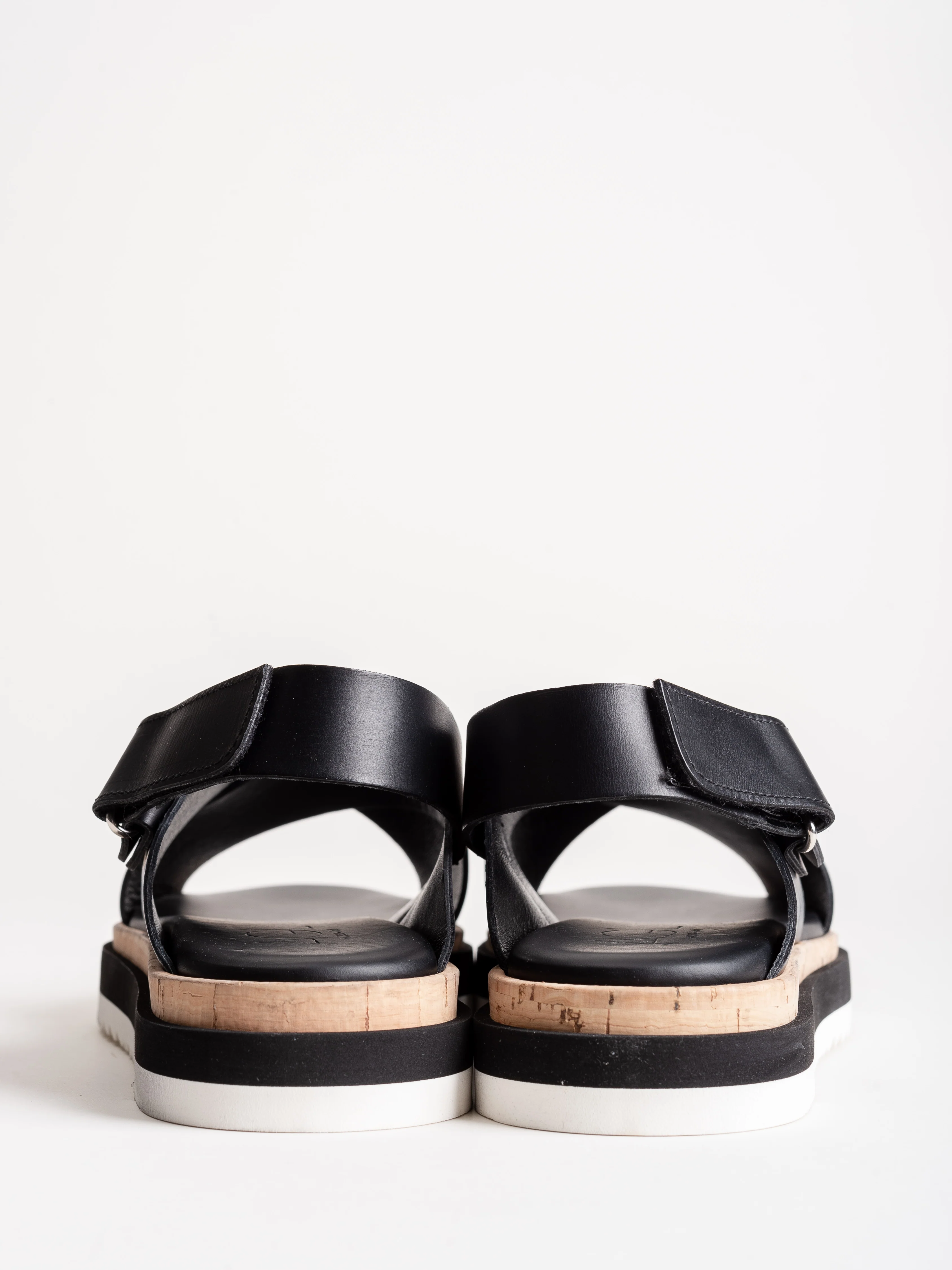 criss-cross sandal - black - Image 5