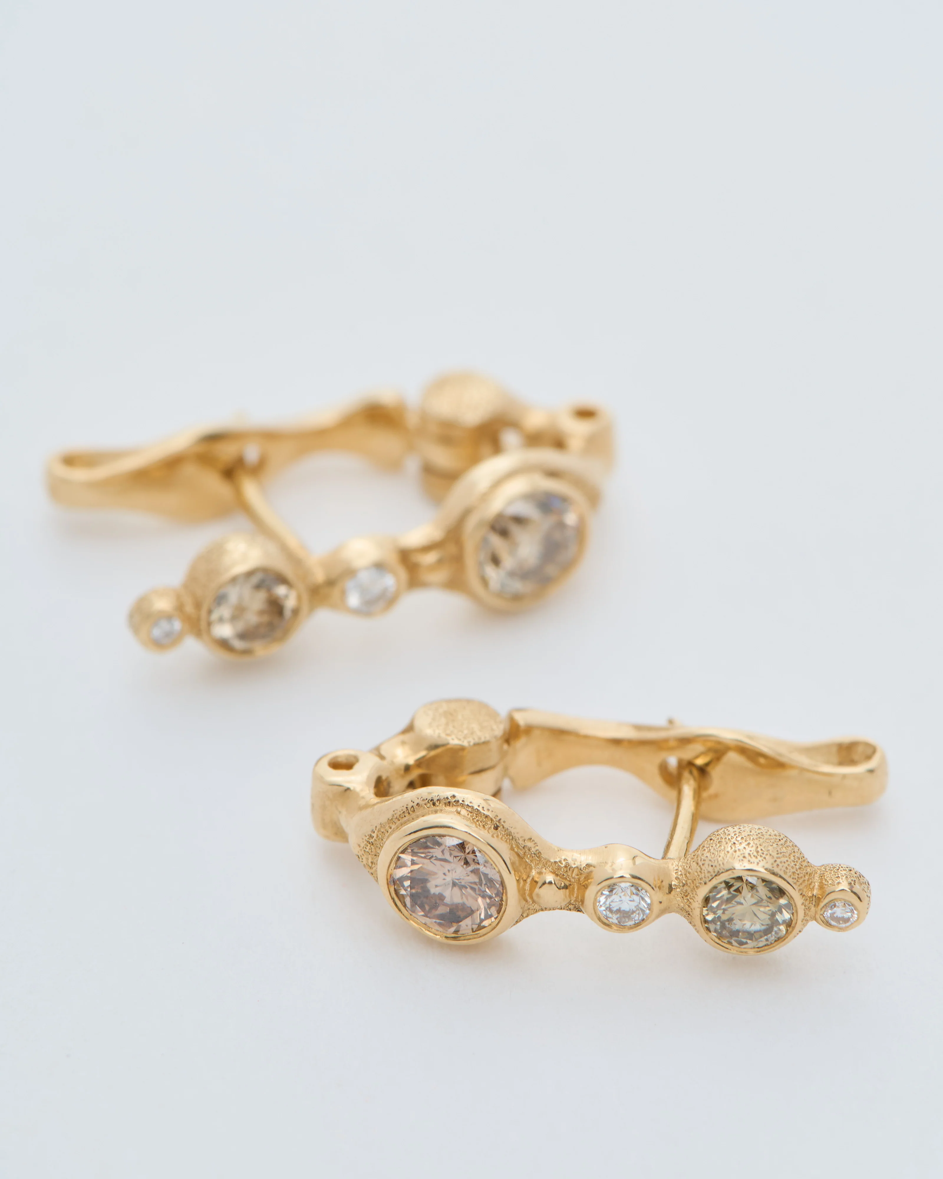 gold and brown diamond earrings - Image 5