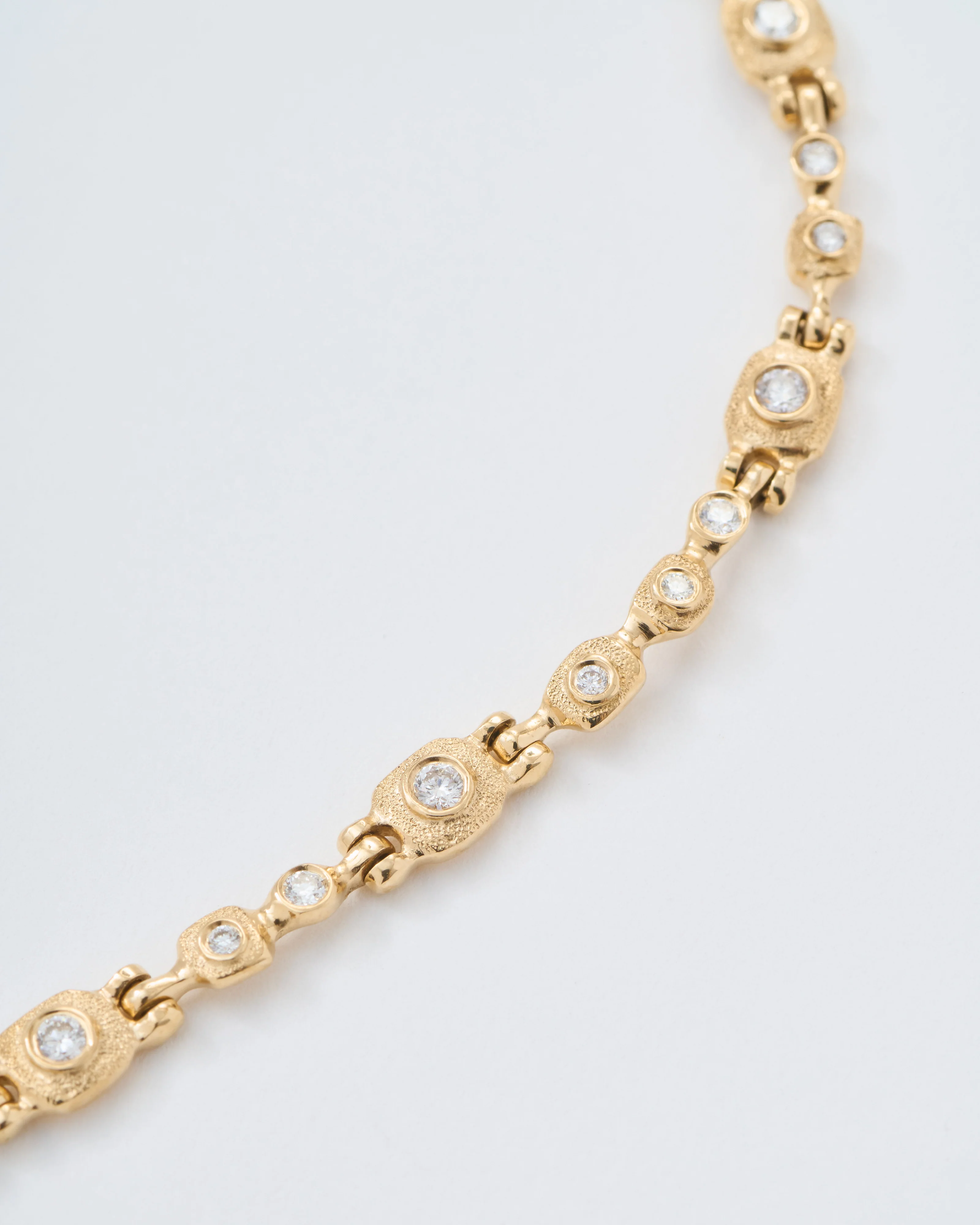 gold and diamond hinge link necklace - Image 2