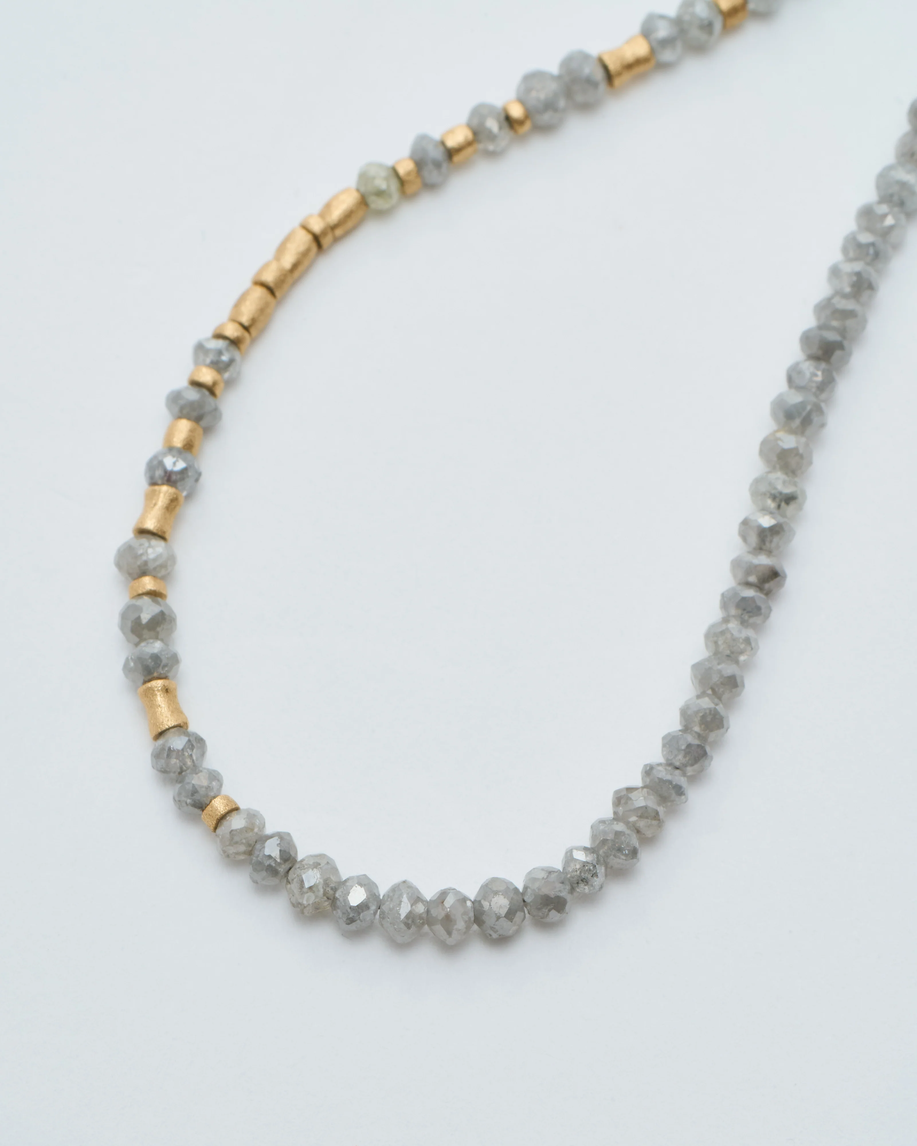 gold and grey diamond round beaded necklace - Image 3