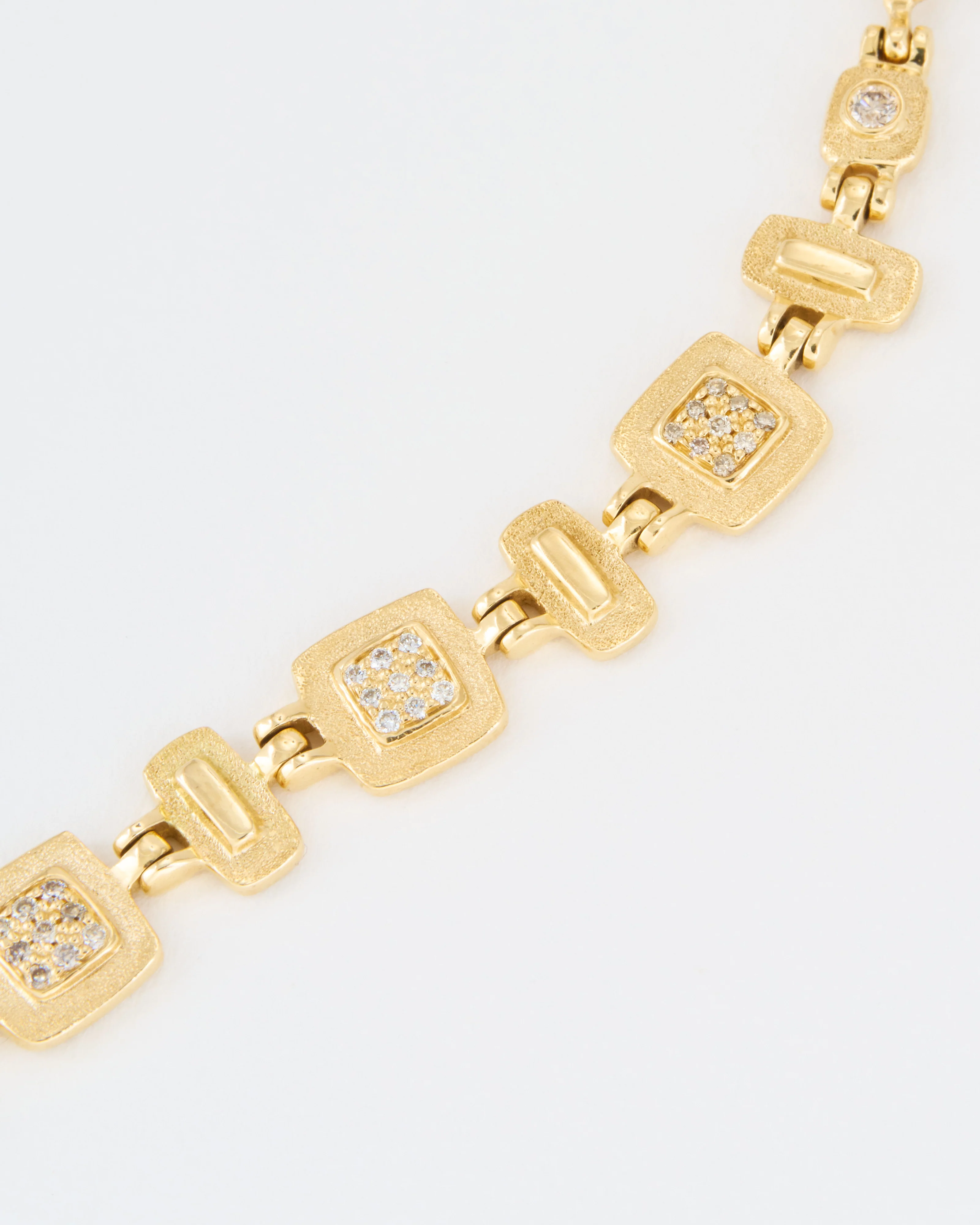 venice gold and diamond necklace - Image 4