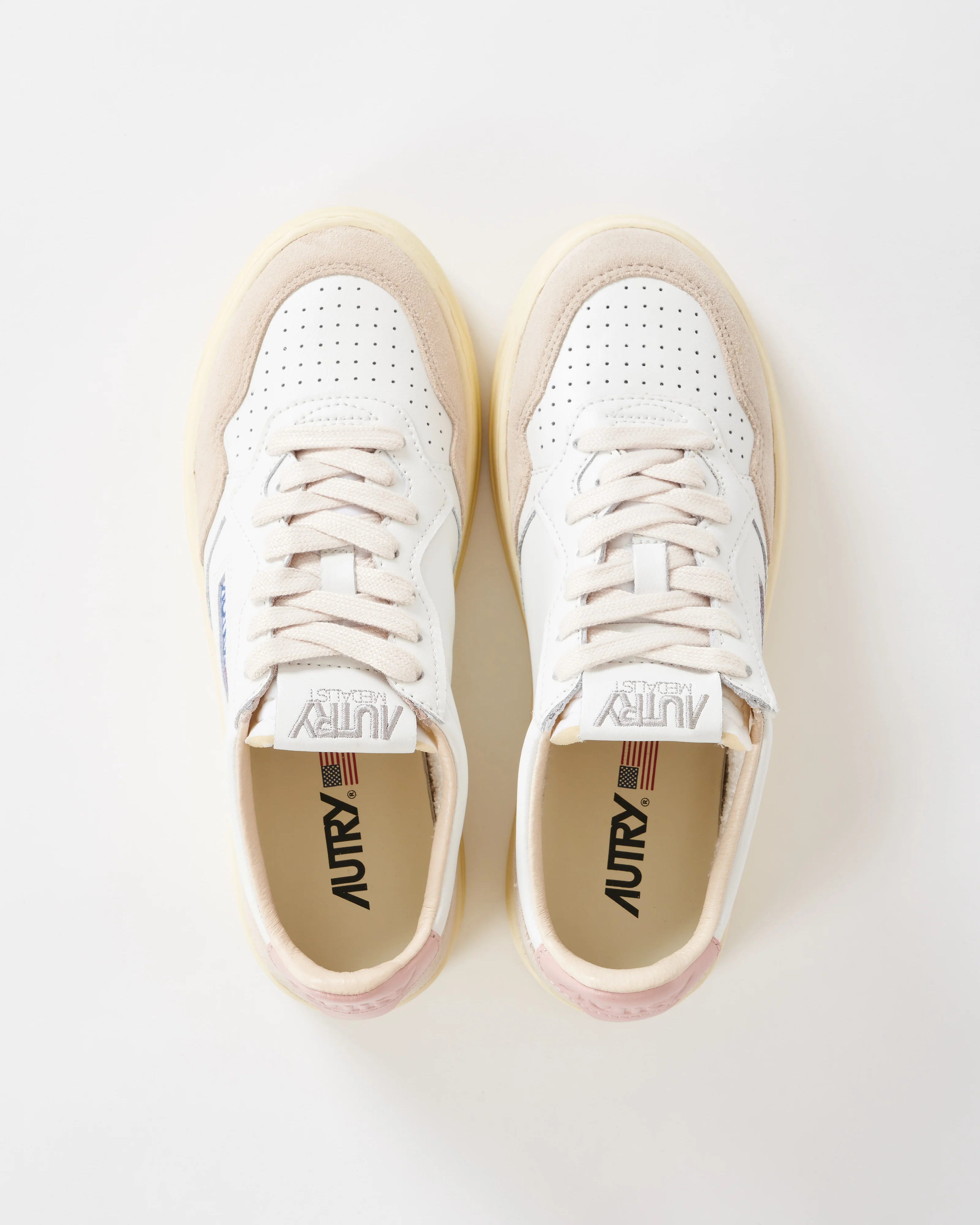 medalist low sneaker - Image 3