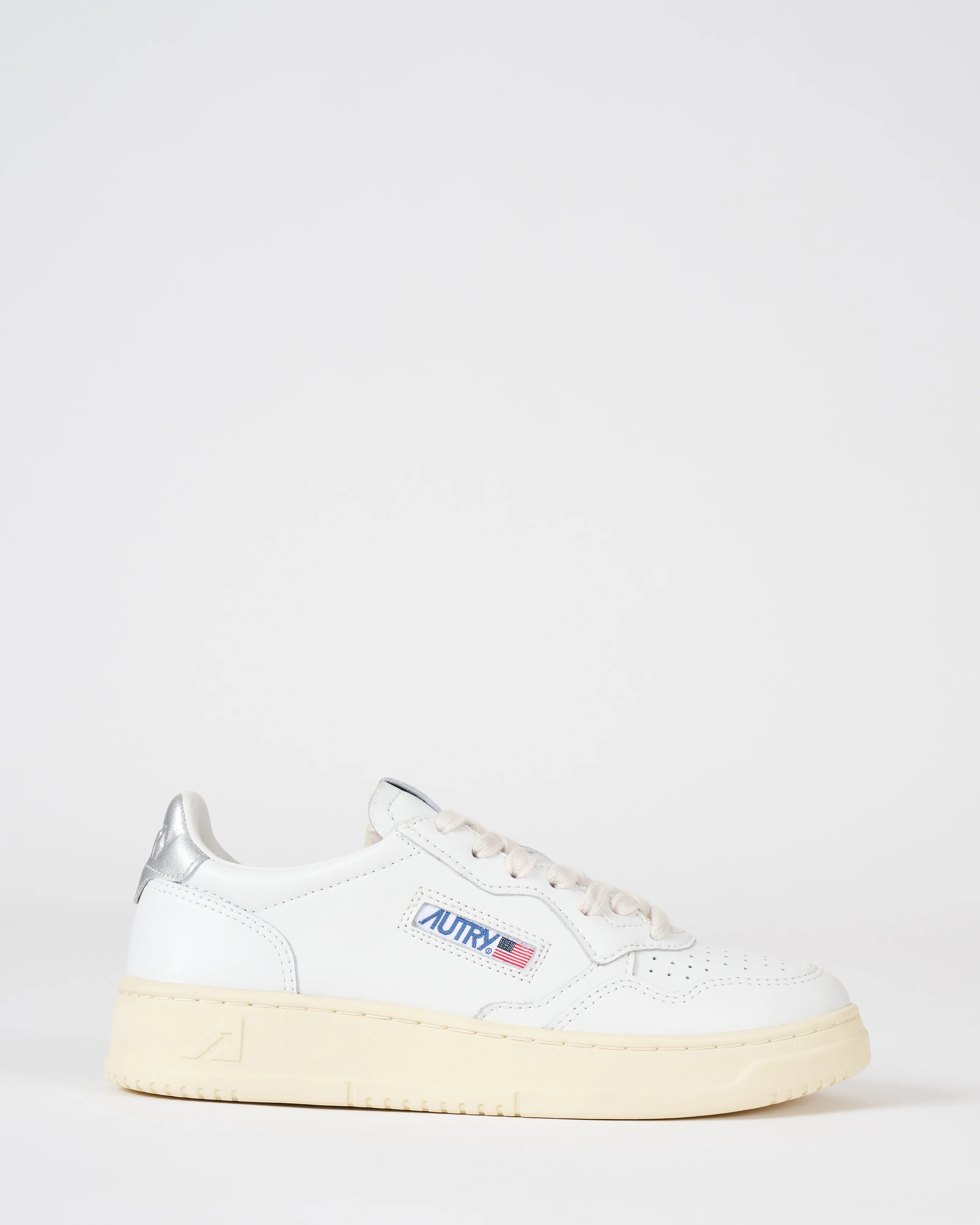 medalist low sneaker - Image 2