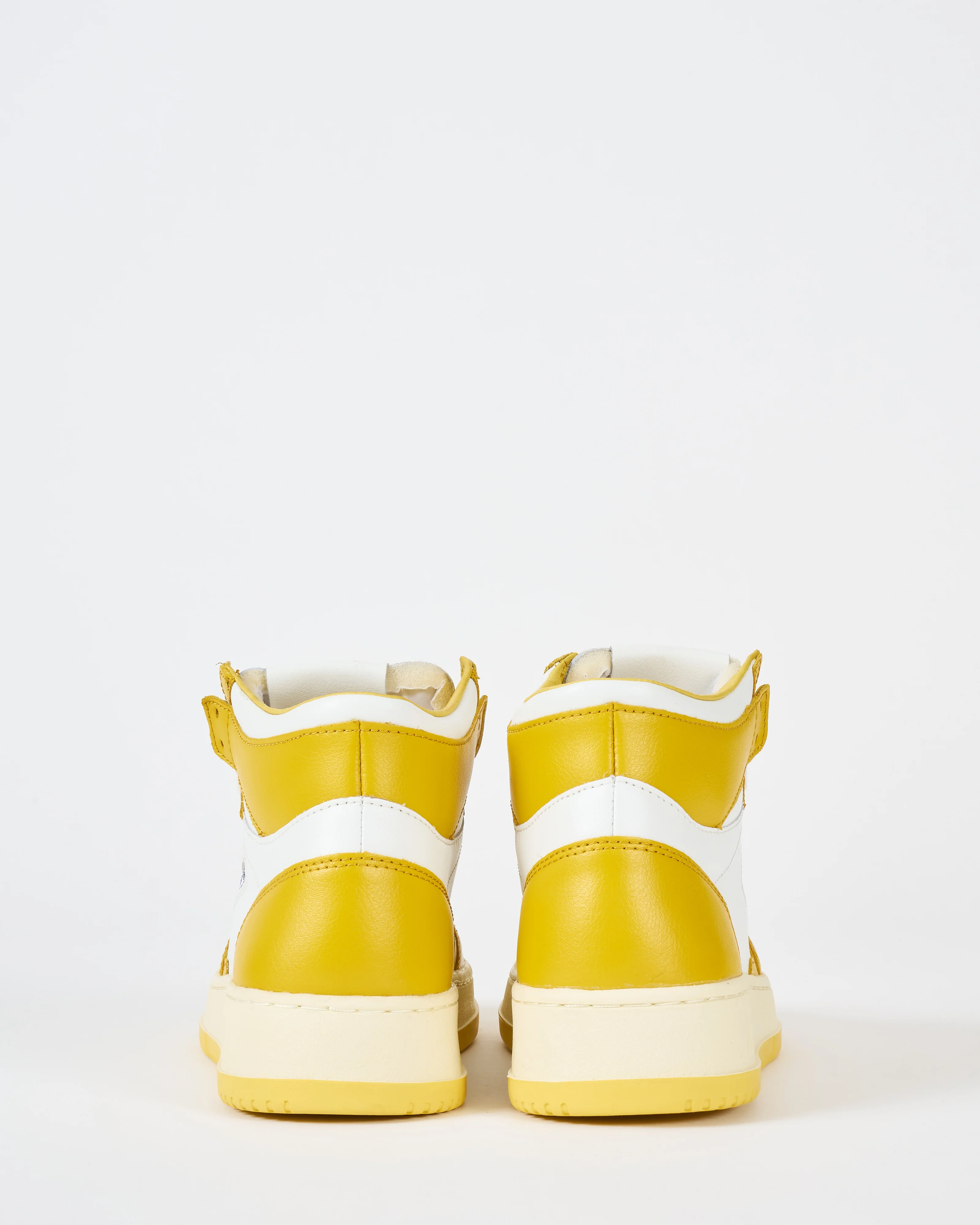 medalist mid sneaker - Image 3