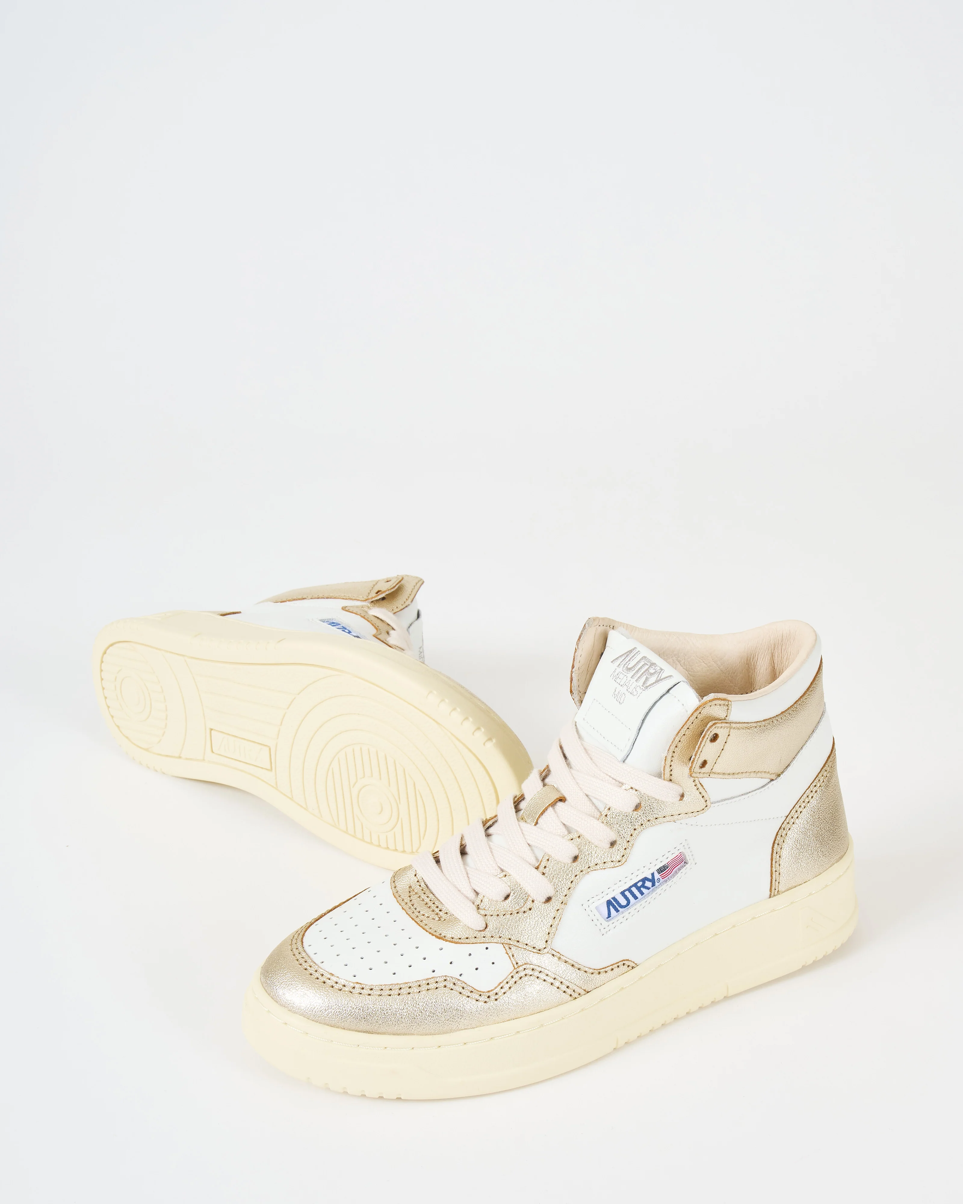 medalist mid sneaker - Image 5