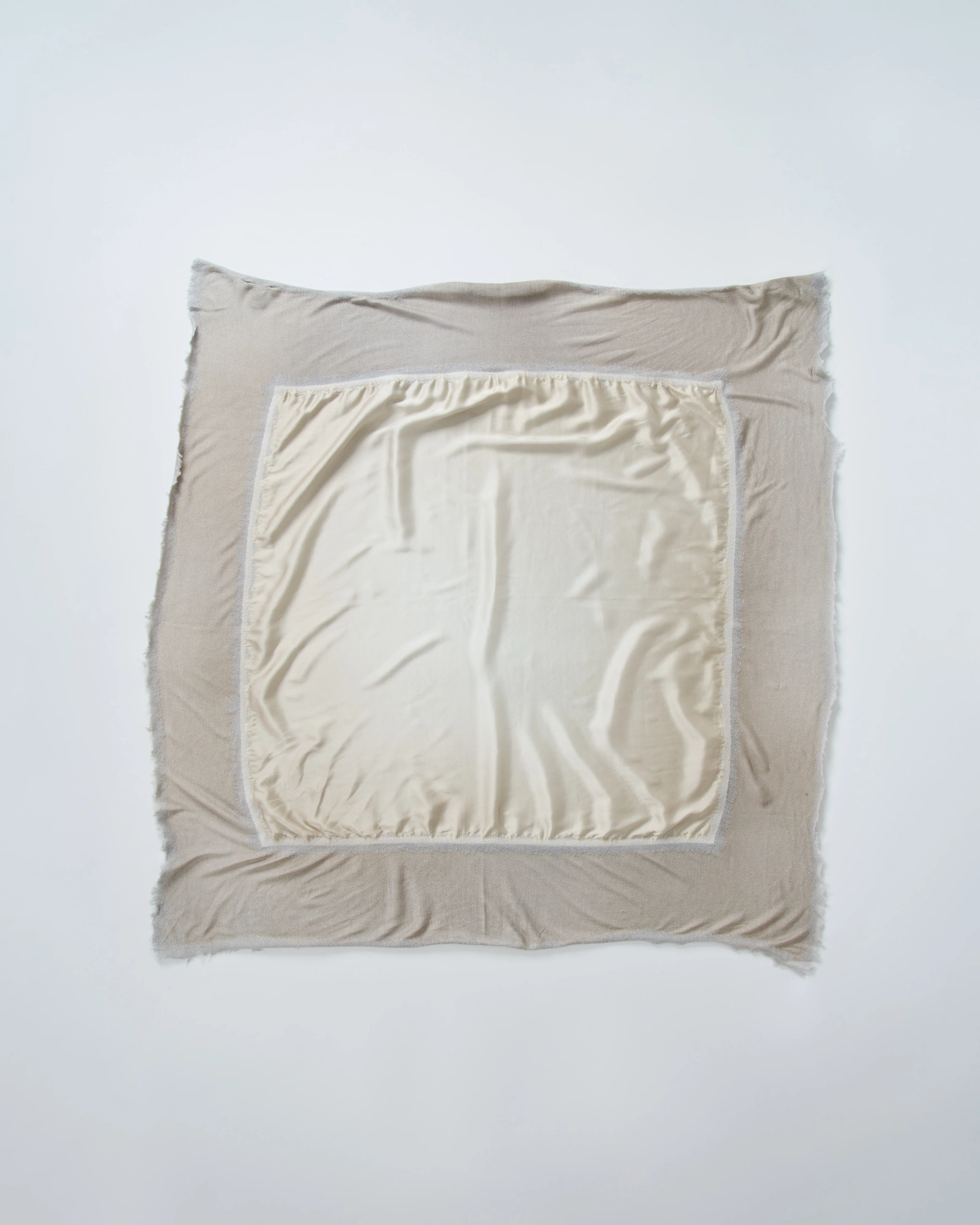bicolor double foulard scarf with destroyed edges - Image 4